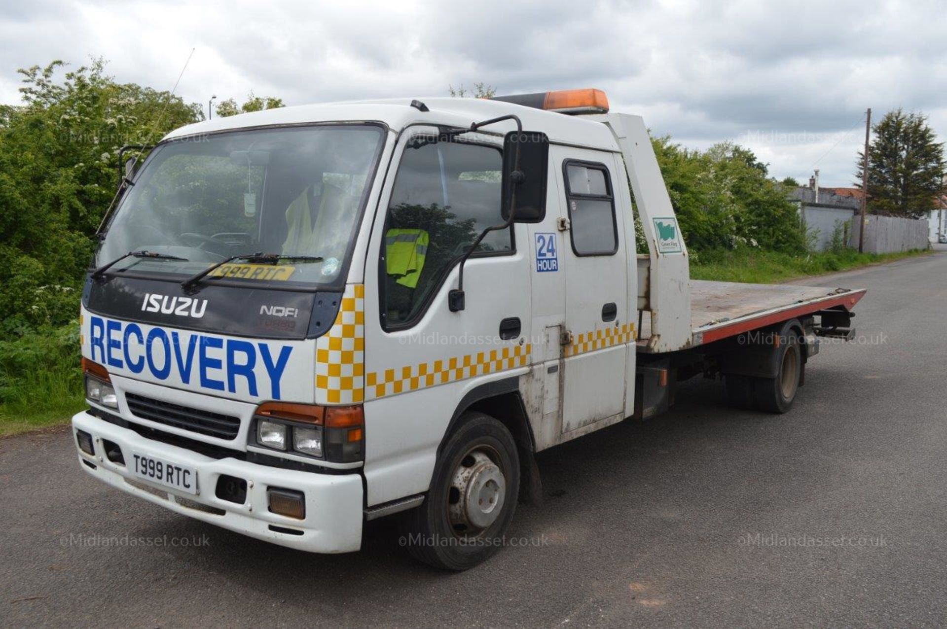 1999 ISUZU NKR 69 EA 7.5 TONNE TILT AND SLIDE RECOVERY TRUCK WITH SPEC LIFT *PLUS VAT* - Image 3 of 24