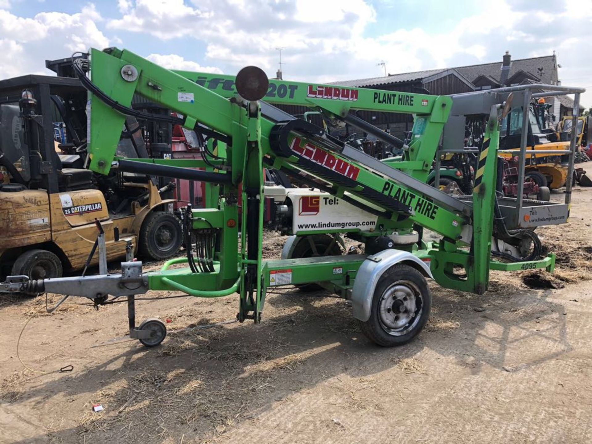 2010 NIFTY LIFT 120T 12.2M SINGLE AXLE TOWABLE TRAILER MOUNT, BI-ENERGY - BATTERY & PETROL*PLUS VAT*