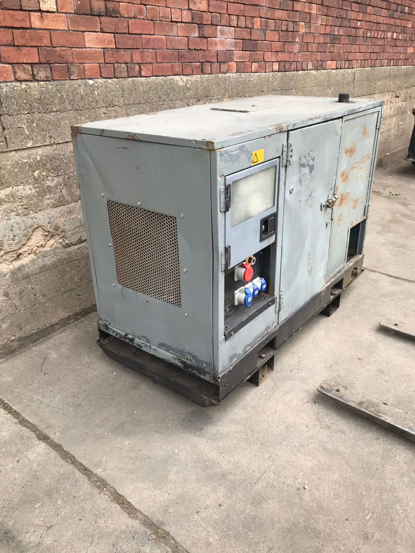 ATLAS COP CO 30 KVA GENERATOR *PLUS VAT* - Image 4 of 11