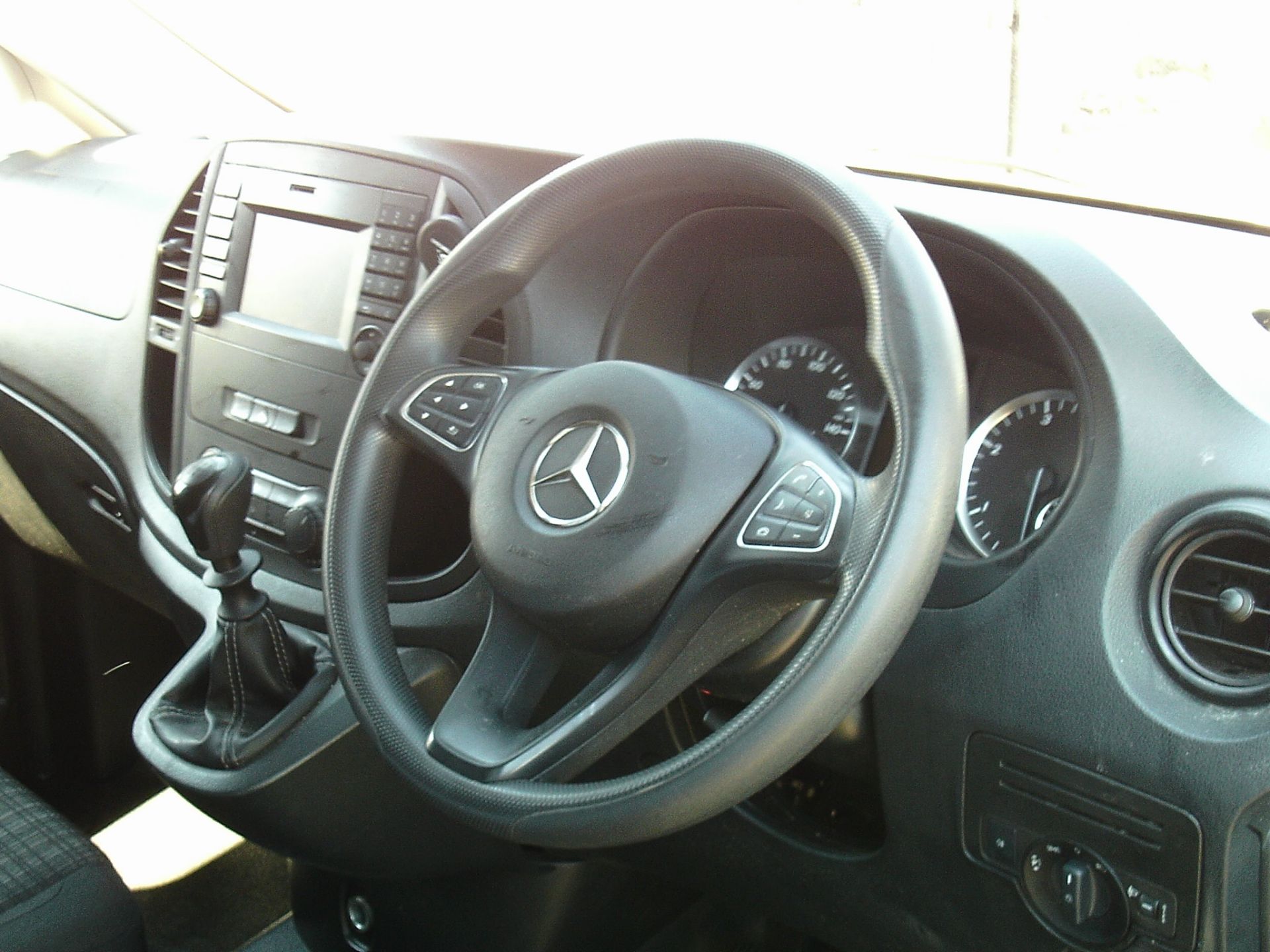 2016/66 REG MERCEDES-BENZ VITO 109 CDI LWB DIESEL PANEL VAN, SHOWING 1 FORMER KEEPER *PLUS VAT* - Image 11 of 11