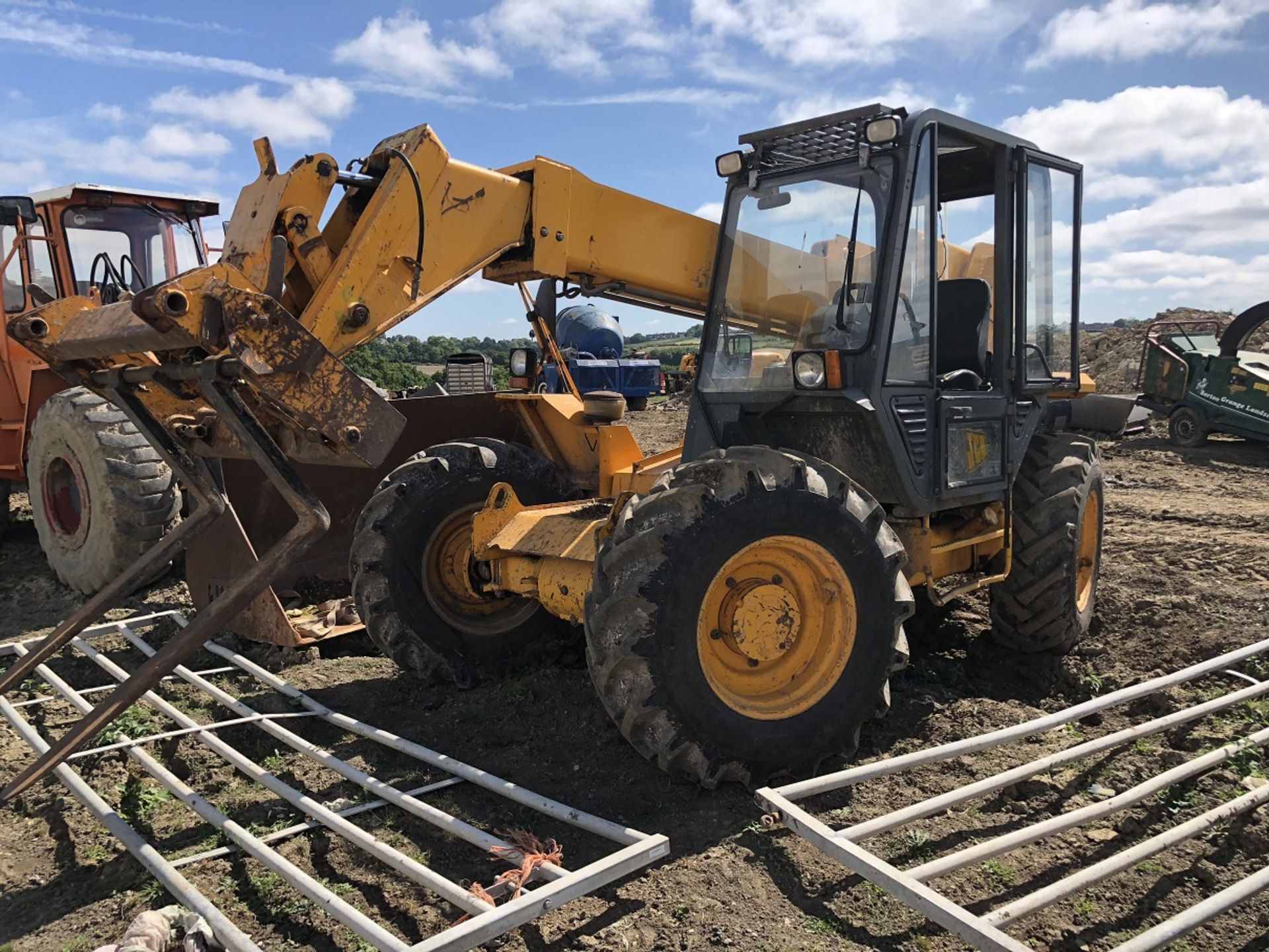 JCB LOADALL 527-67 TELEHANDLER 4 GOOD TYRES, IN WORKING ORDER *PLUS VAT*