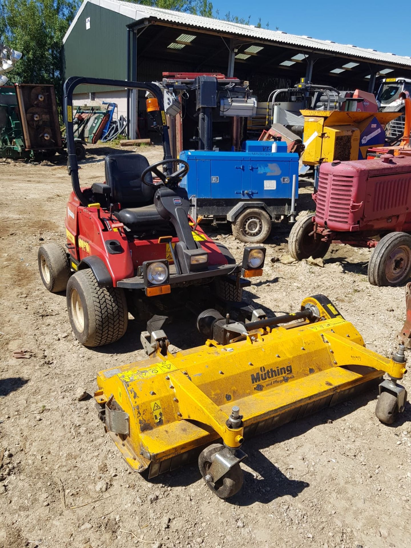 2014 SHIBAURA CM374 4WD FLAIL MOWER CLEAN CONDITION, EX LEICESTER CITY COUNCIL *PLUS VAT* - Image 4 of 7