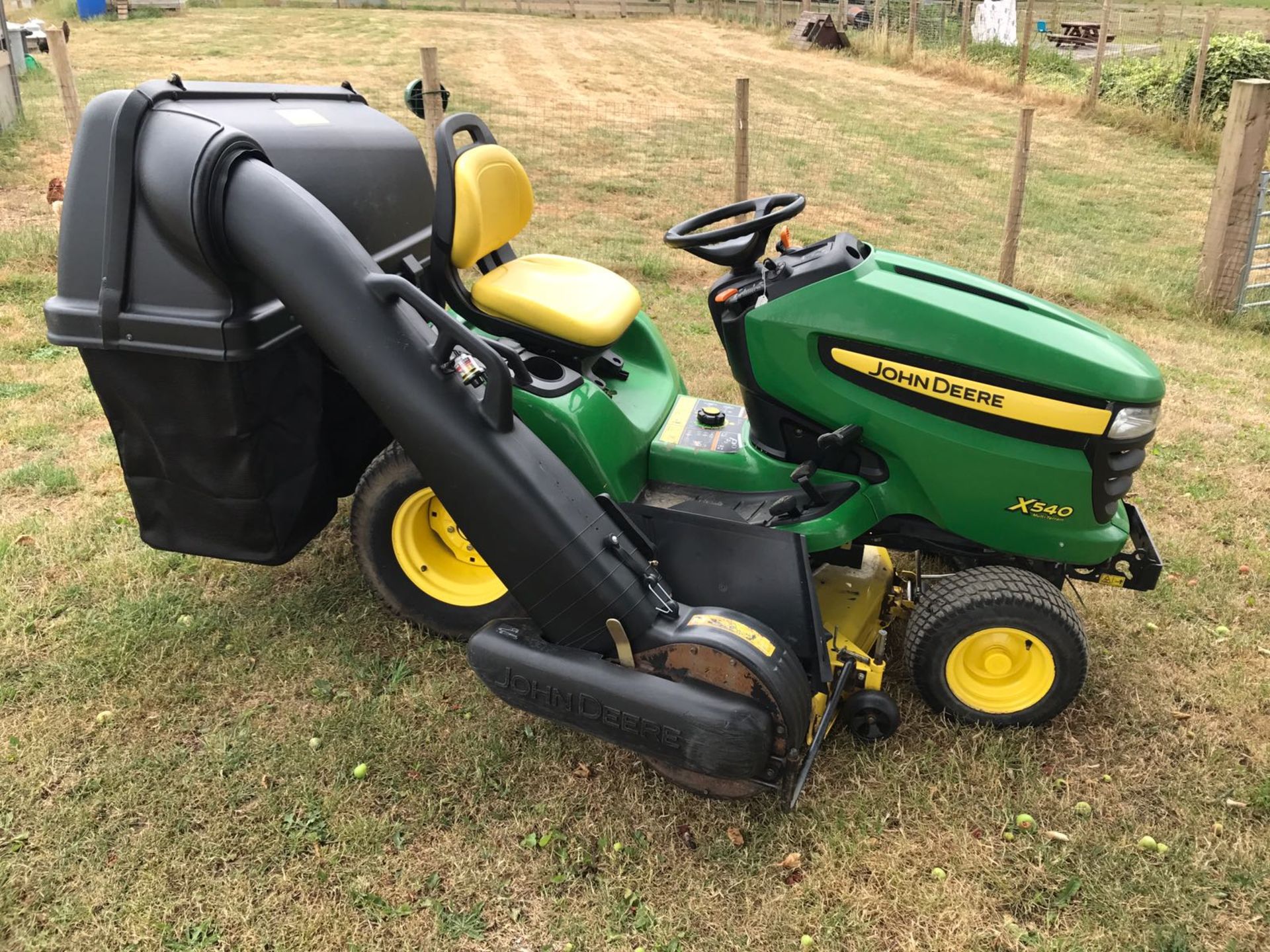 2009 JOHN DEERE X540 MULTI TERRAIN RIDE ON MOWER, C/W 54" CUTTING DECK *PLUS VAT*