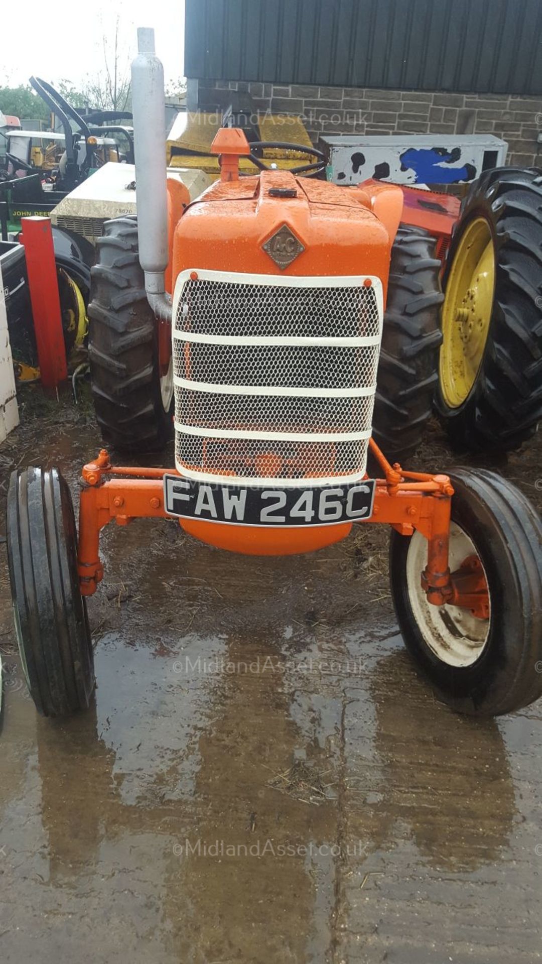 1965 ALLIS CHALMERS ED40 TRACTOR, 4 CYLINDER DIESEL ENGINE *PLUS VAT* - Image 5 of 6