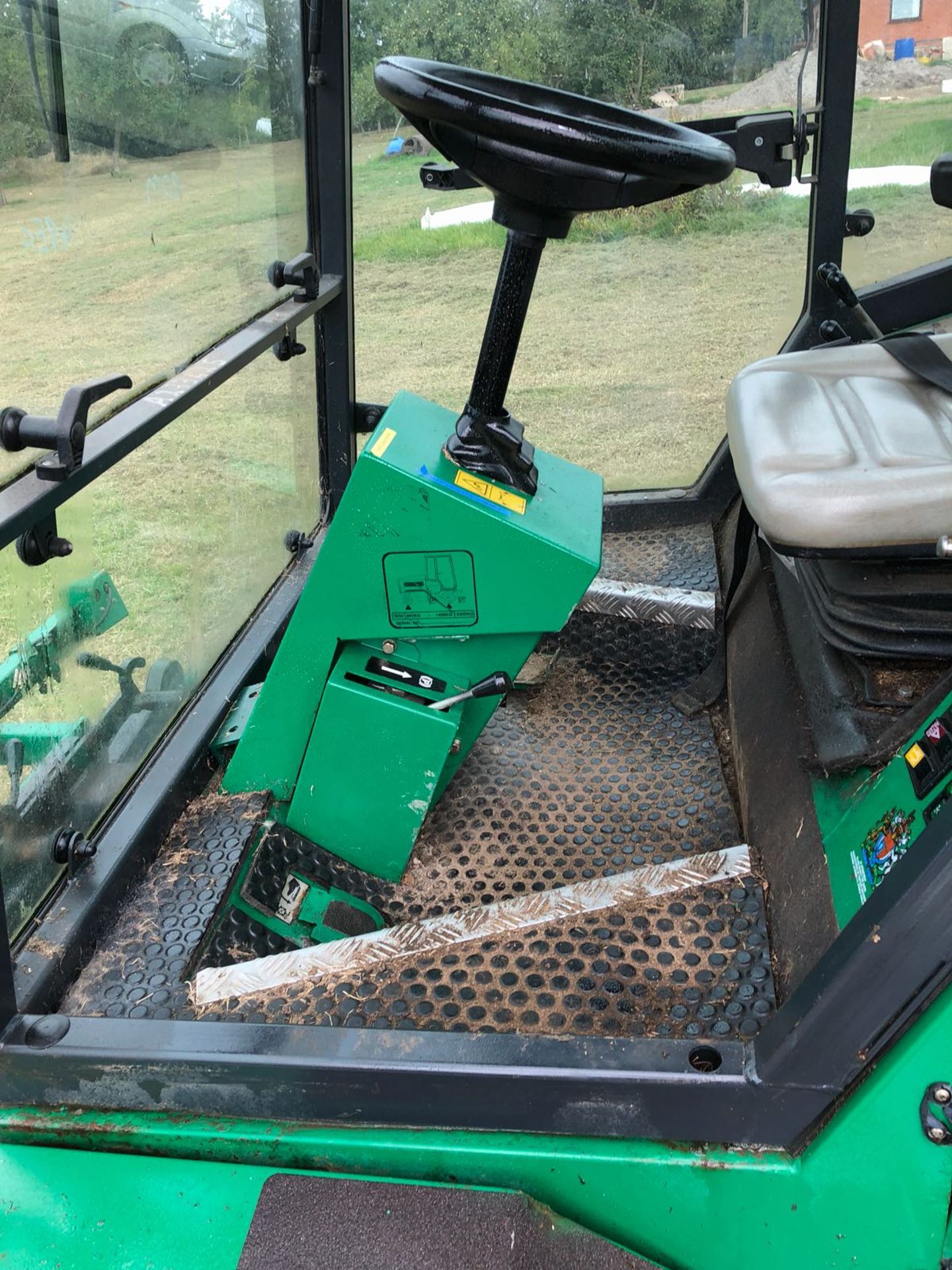 RANSOMES COMMANDER 3520 CYLINDER MOWER, FULL GLASS CAB *PLUS VAT* - Image 11 of 15