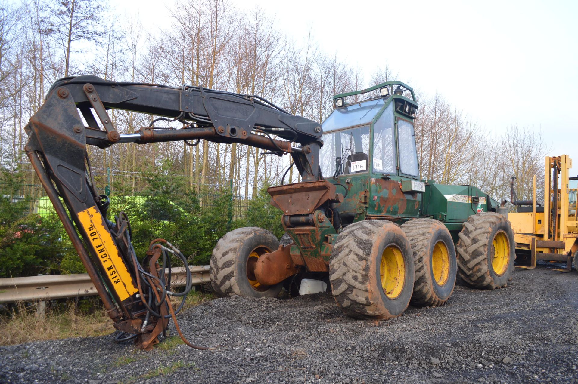 DS - FMG 746/250 SUPER EVA TURBO, 136HP *PLUS VAT*   6 WHEEL WORKING FRONT GRAB SHOWING - 23007