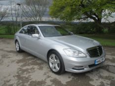 2010/60 REG MERCEDES-BENZ S500 L AUTOMATIC 5.5L PETROL 4 DOOR SALOON, SHOWING 0 FORMER KEEPERS