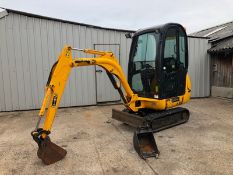 JCB 8014 MINI DIGGER, YEAR 2007, ONLY 639 HOURS, FULL GLASS CAB, 2 BUCKETS.