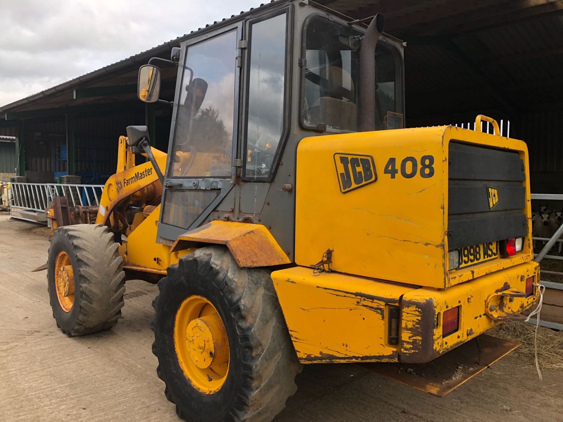 1985-1991/J REG JCB 408 FARM MASTER LOADER, SHOWING 0 FORMER KEEPERS *PLUS VAT* - Image 5 of 15