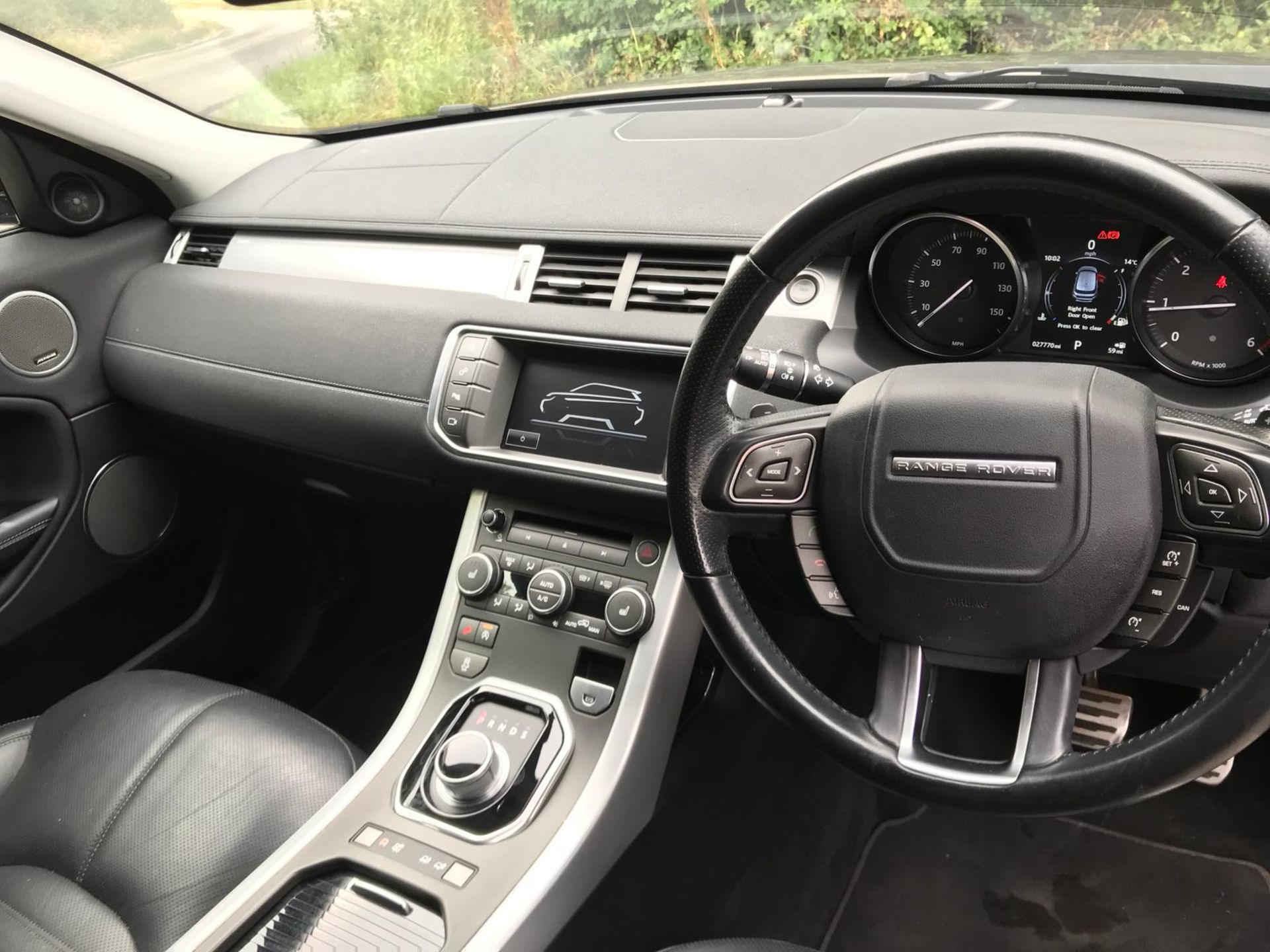 2015/65 REG LAND ROVER RANGE ROVER EVOQUE HSE DYNAMIQUE 2.0 TURBO DIESEL, SHOWING 1 FORMER KEEPER - Image 8 of 9