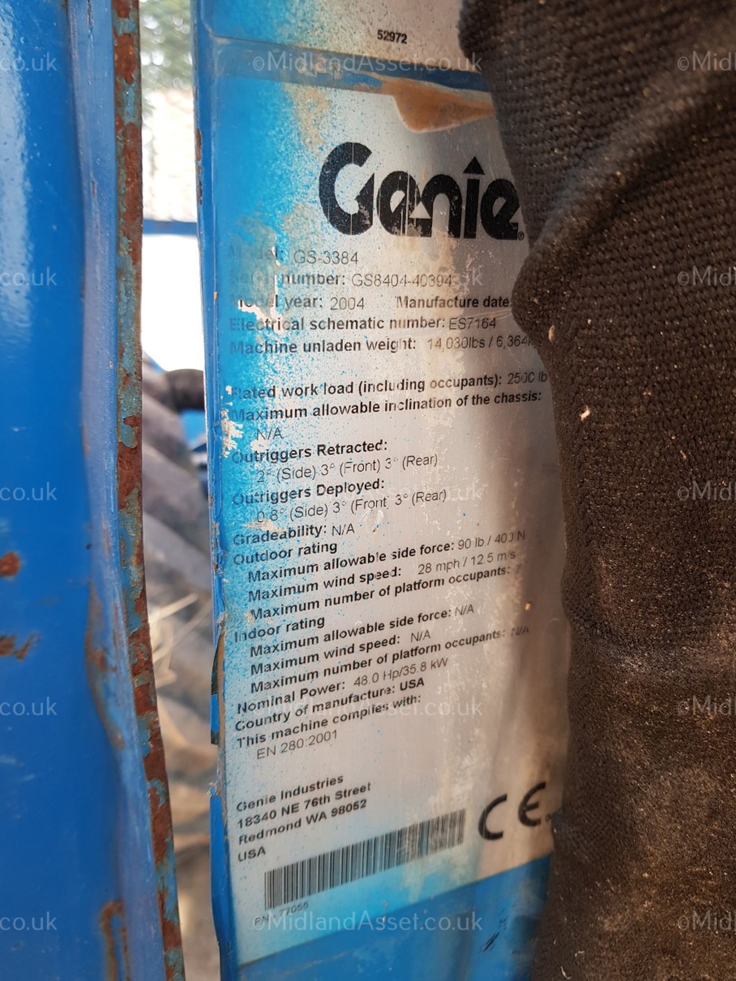 2004 GENIE GS-3384 ROUGH TERRAIN SCISSOR LIFT AUTO LEVELLING 4WD. STARTS, DRIVES AND LIFTS - Image 10 of 10