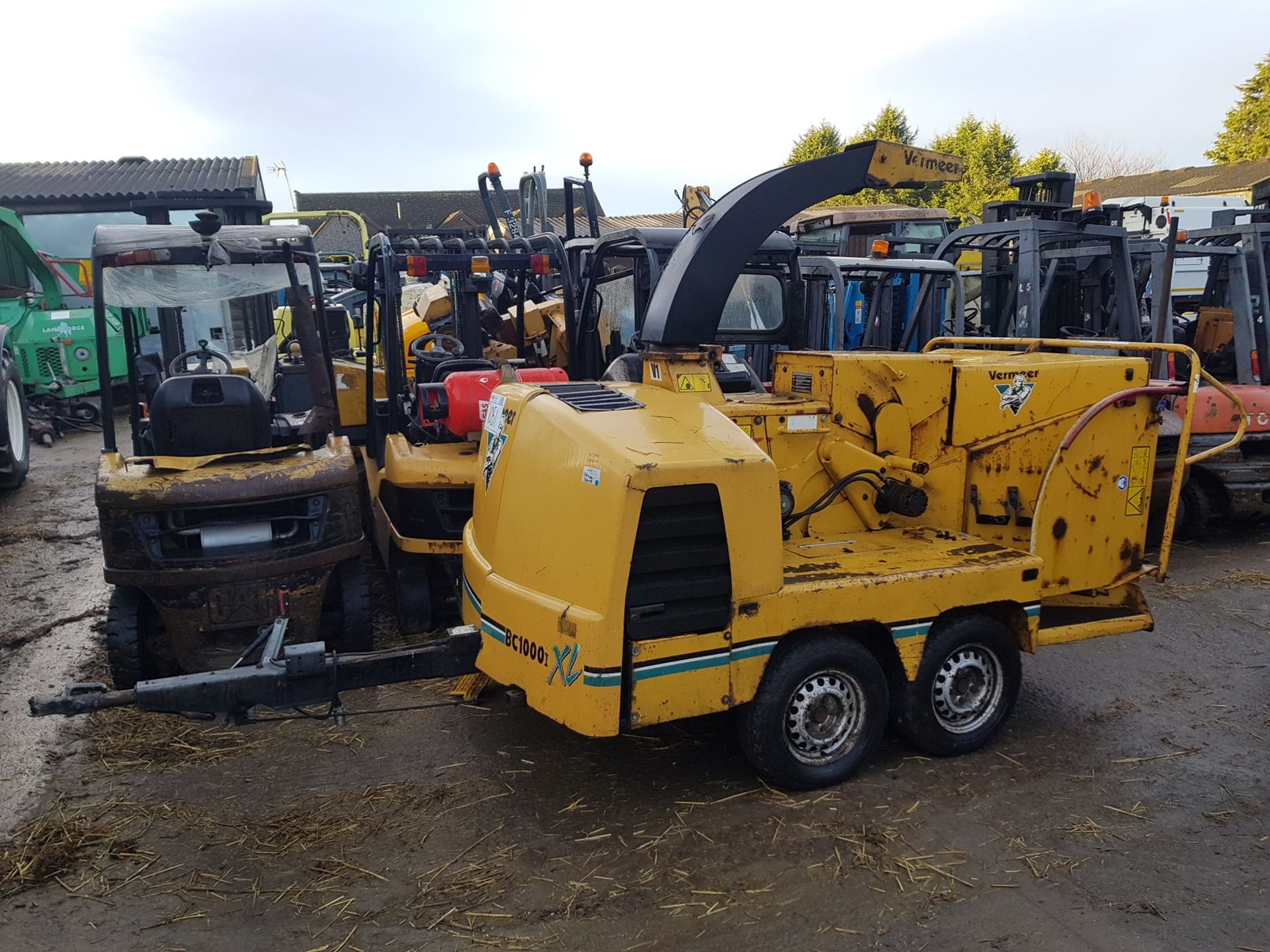 VERMEER BC1000 WOOD CHIPPER, SHOWING 2,599 HOURS (UNVERIFIED) *PLUS VAT*