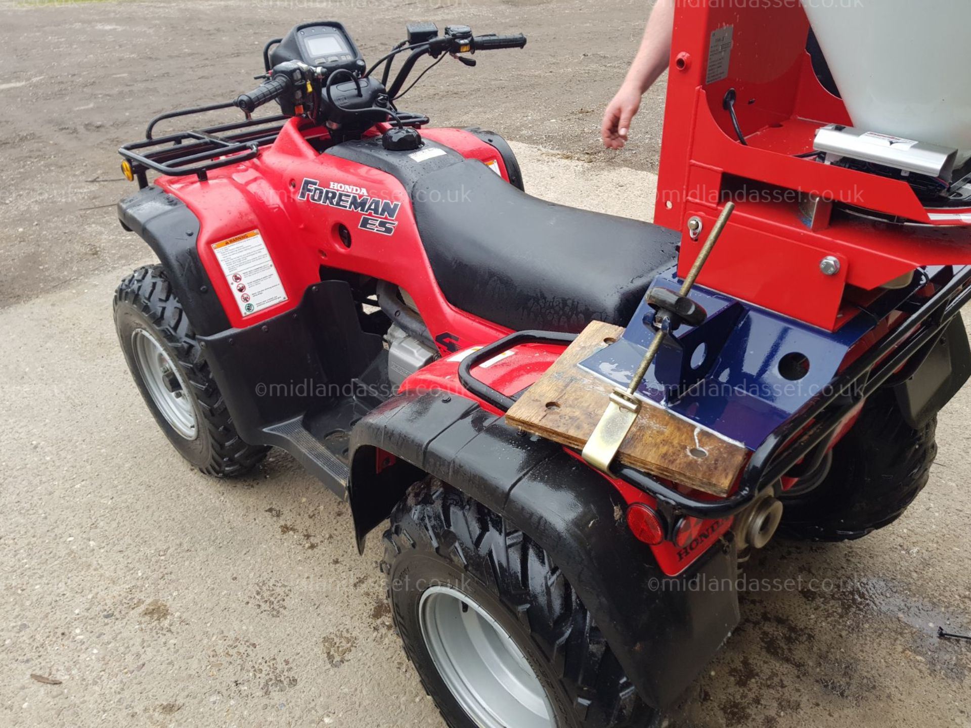 2004 HONDA TRX 450cc QUAD BIKE - Image 4 of 8