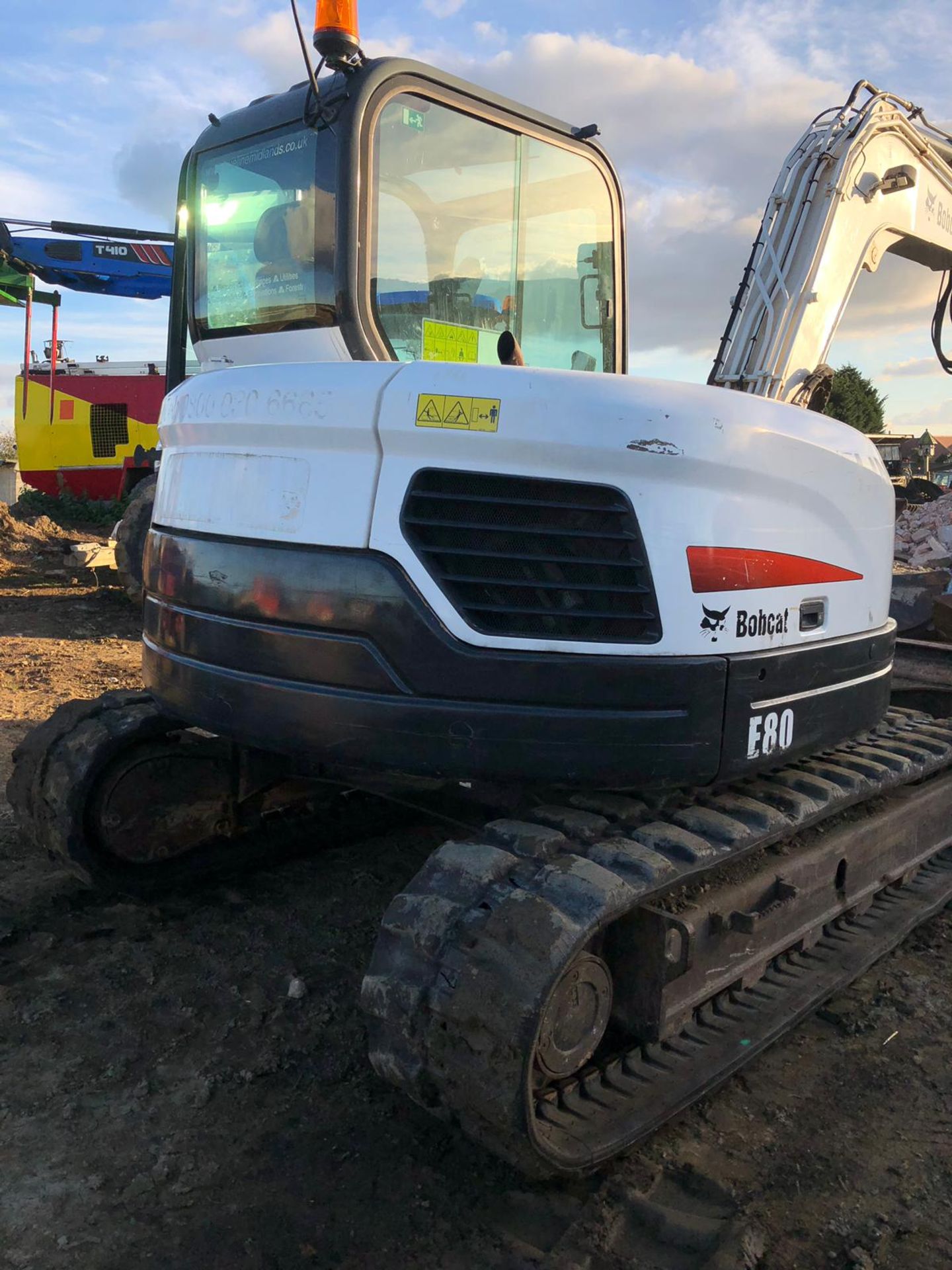 2011 - BOBCAT E80 TRACKED COMPACT EXCAVATOR 8 TONNE - X3 BUCKETS INCLUDED *PLUS VAT* - Image 6 of 16