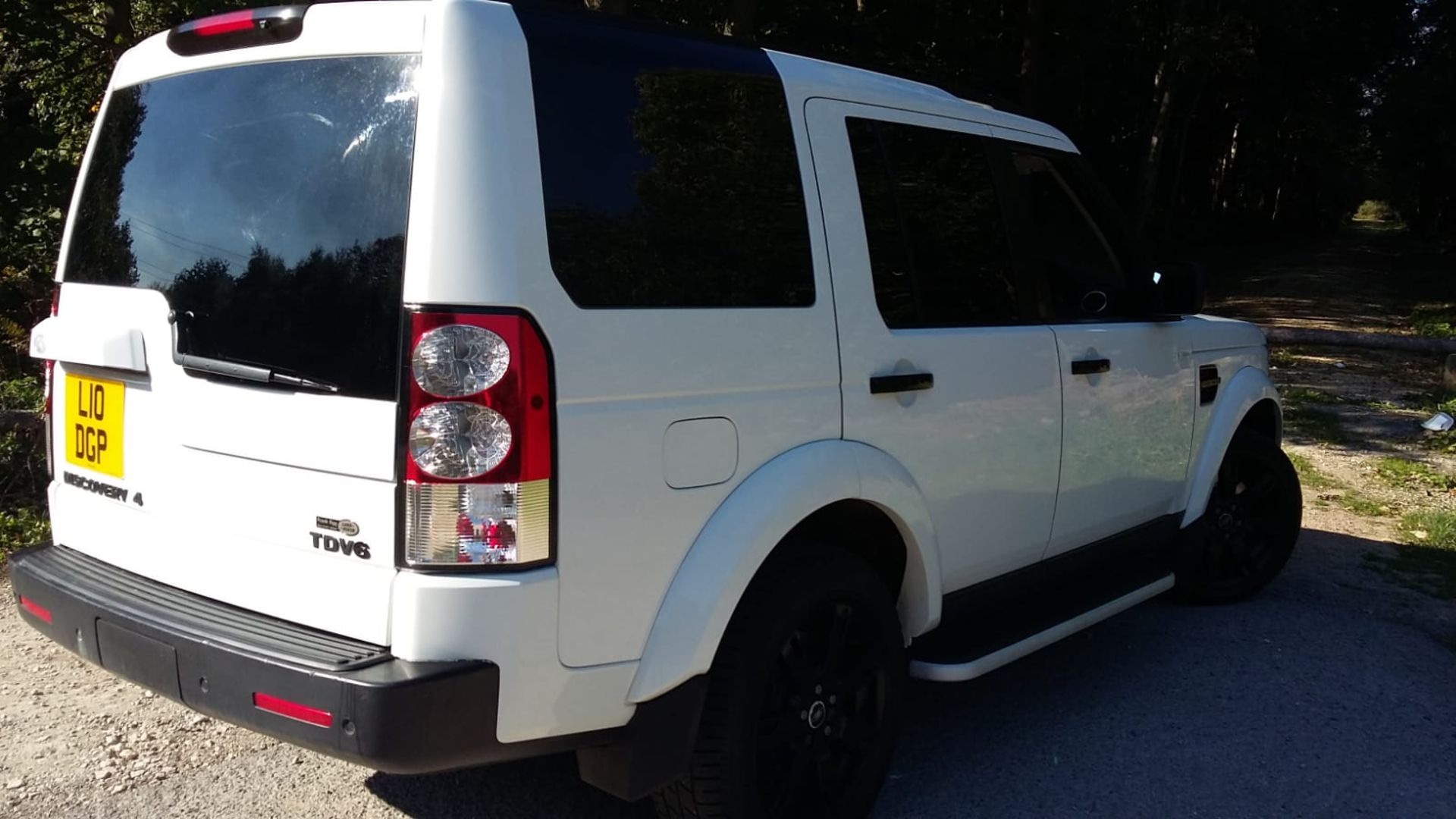 2011/60 REG LAND ROVER DISCOVERY TDV6 AUTOMATIC WHITE DIESEL LIGHT 4X4 *NO VAT* - Image 5 of 11