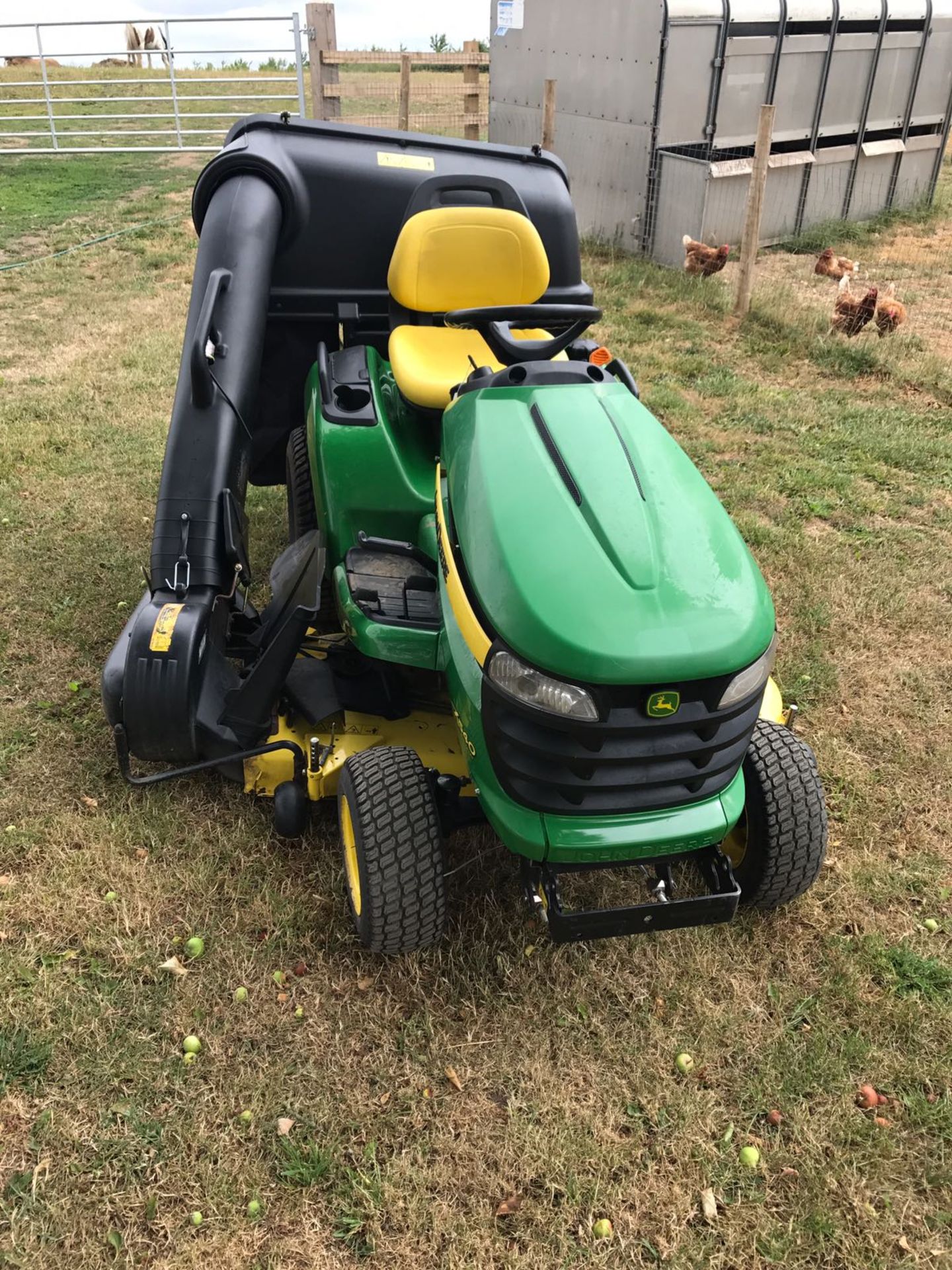 2009 JOHN DEERE X540 MULTI TERRAIN RIDE ON MOWER, C/W 54" CUTTING DECK *PLUS VAT* - Image 3 of 10