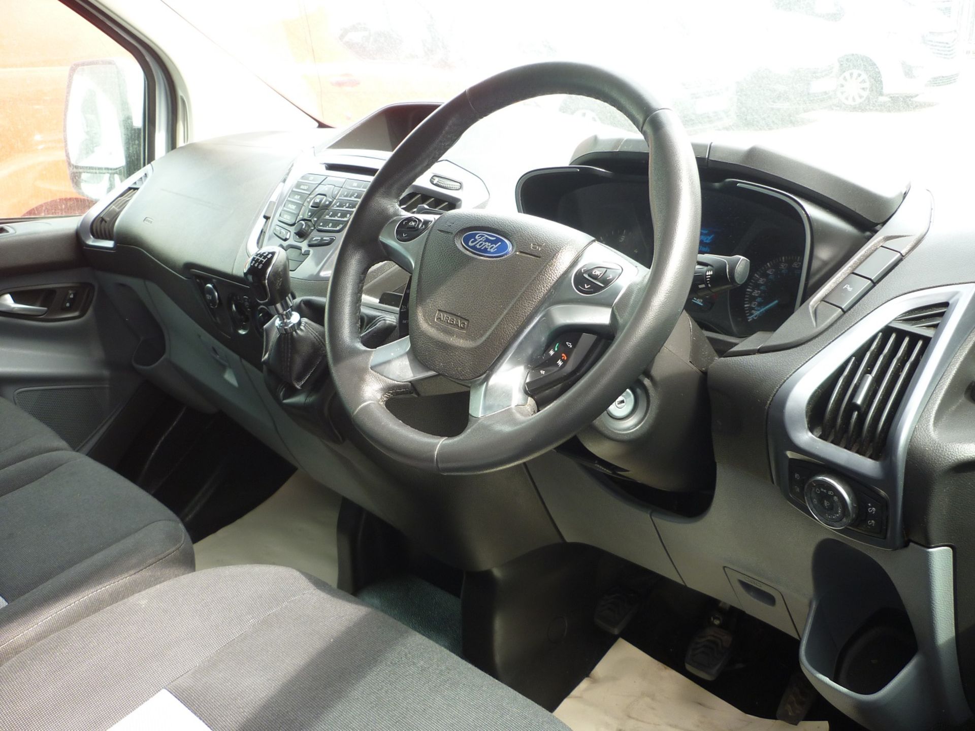 2015/15 REG FORD TRANSIT CUSTOM 270 LIMITED EDITION 125PS DIESEL PANEL VAN, SHOWING 0 FORMER KEEPERS - Image 5 of 5