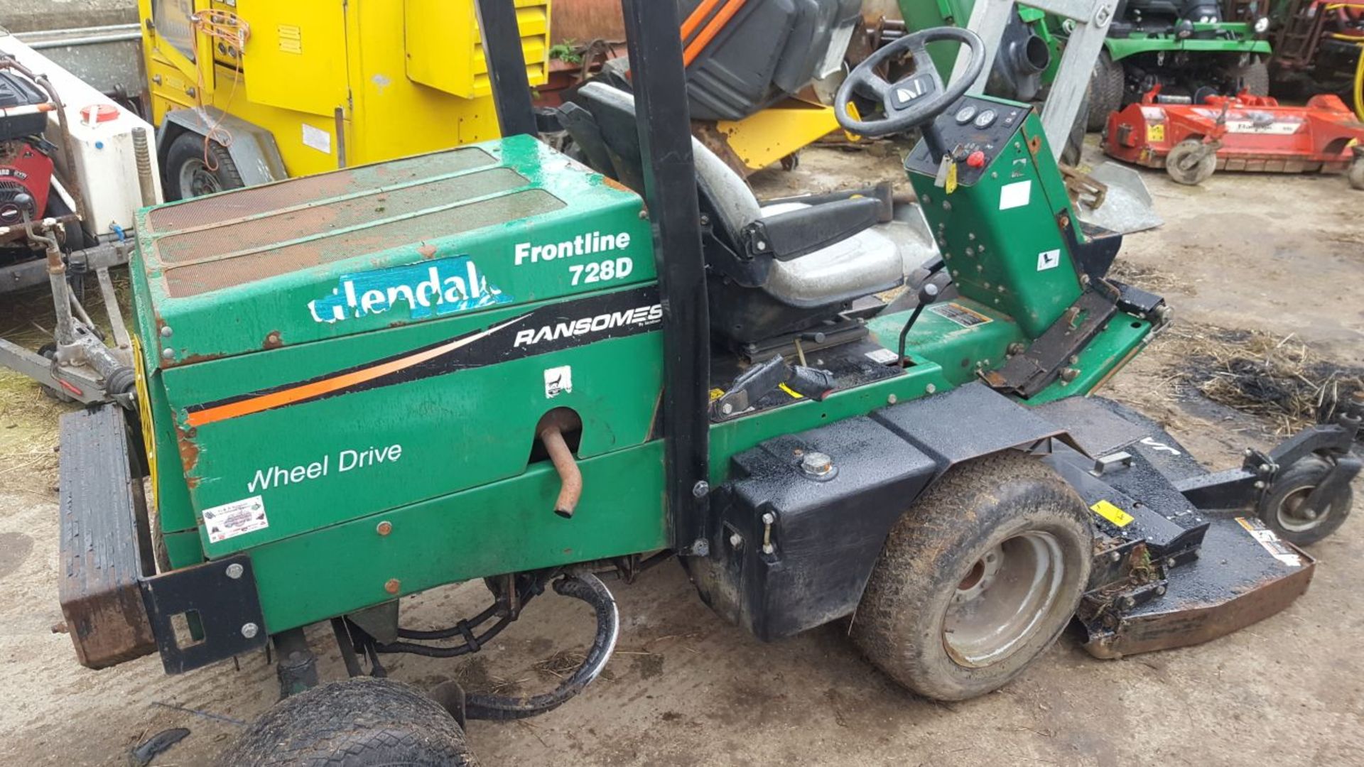 2005/05 REG RANSOMES ROTARY MOWER 4WD FRONTLINE 728D, STARTS, DRIVES AND MOWS *PLUS VAT* - Image 5 of 7