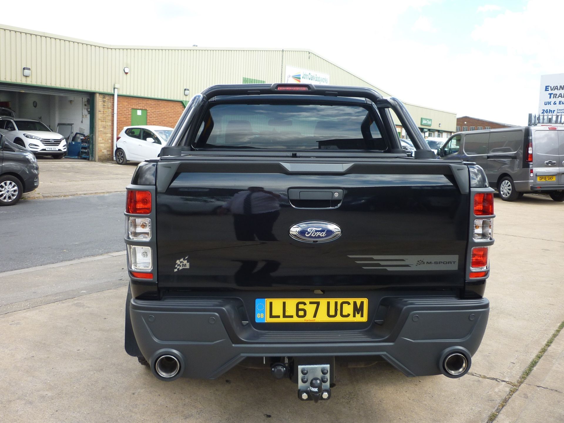 2017/67 REG FORD RANGER MS RT 3.2 200PS, SHOWING 5505 MILES *PLUS VAT* - Image 4 of 23