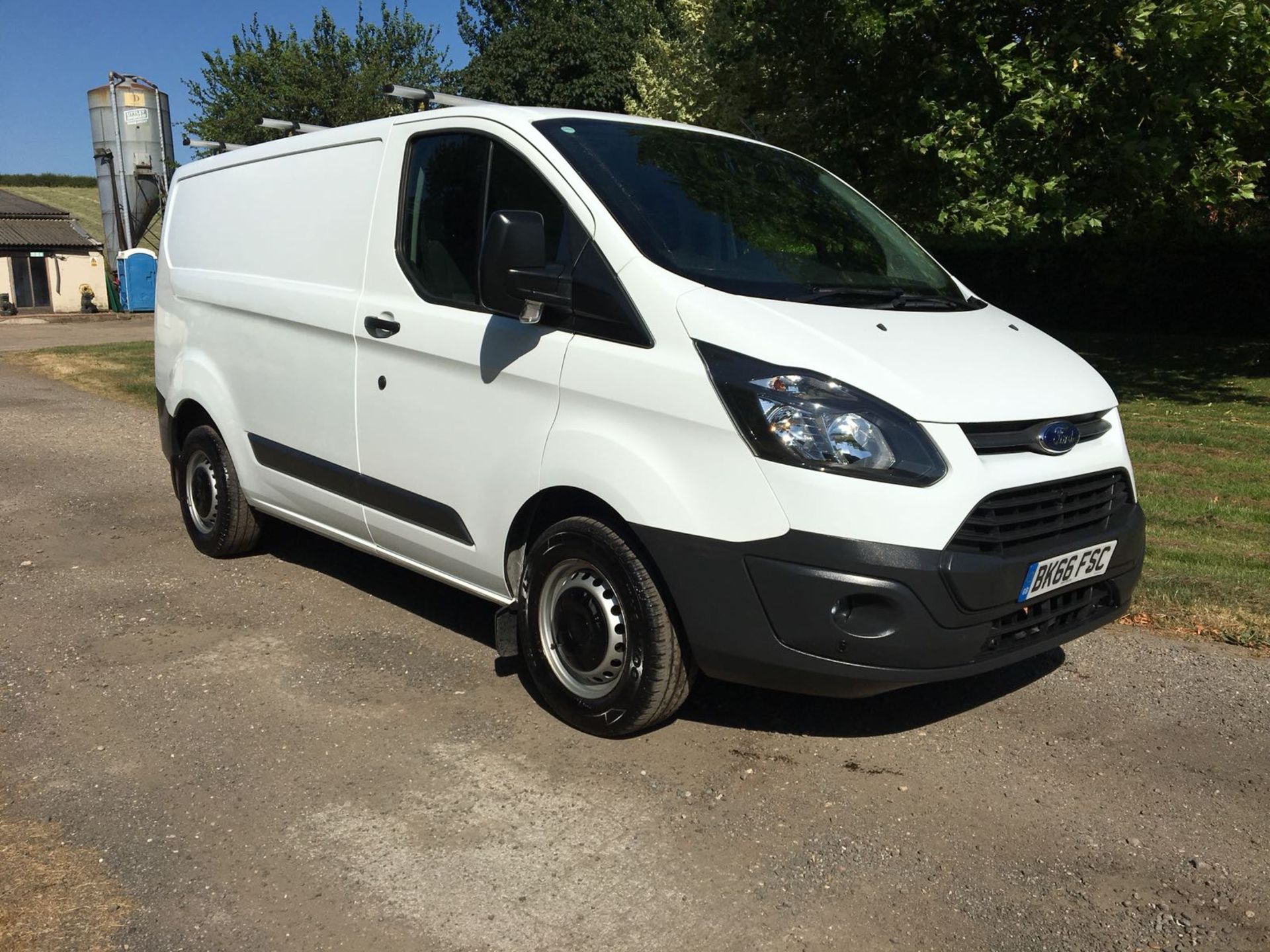 2016/66 REG FORD TRANSIT CUSTOM 270 ECO-TECH DIESEL PANEL VAN, SHOWING 0 FORMER KEEPERS *NO VAT*