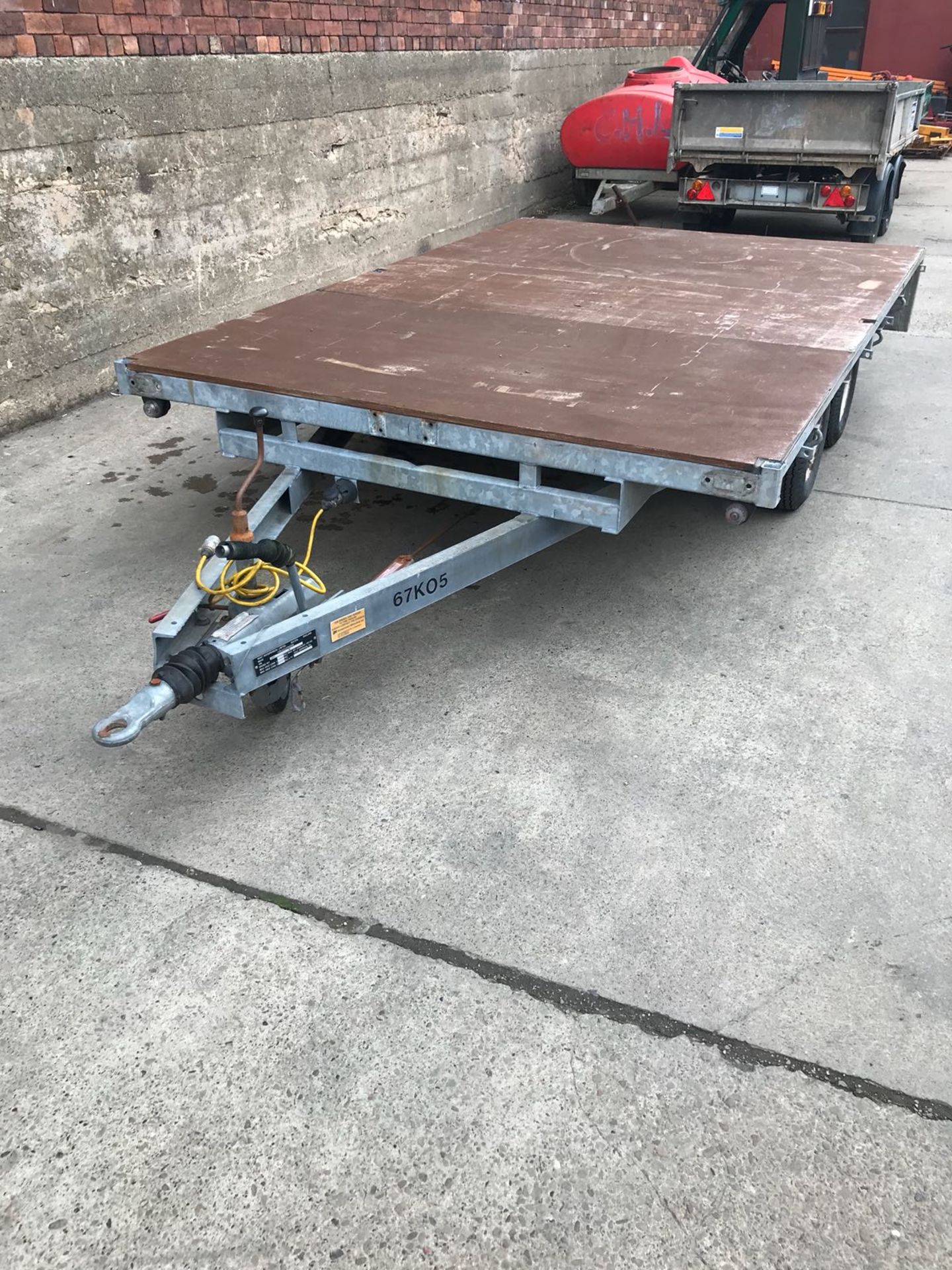 INDESPENSION FLAT BED TRAILER SIZE 12 X 7FT TWIN AXLE *PLUS VAT* - Image 3 of 7