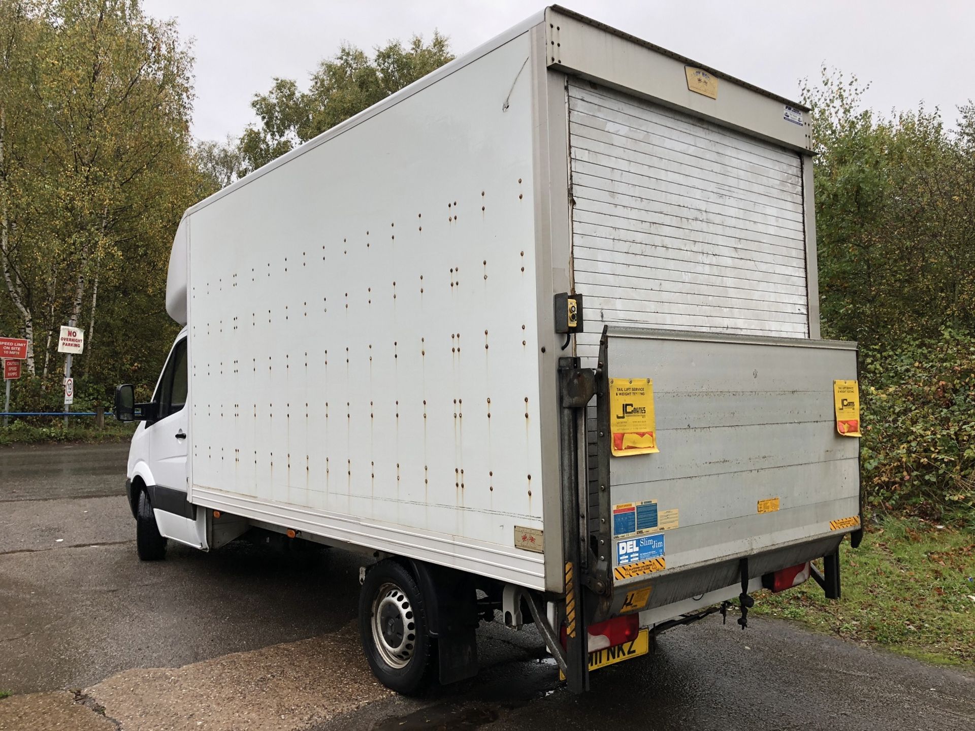 2011/11 REG MERCEDES-BENZ SPRINTER 313 CDI WHITE DIESEL BOX VAN, SHOWING 2 FORMER KEEPERS *NO VAT* - Image 4 of 17