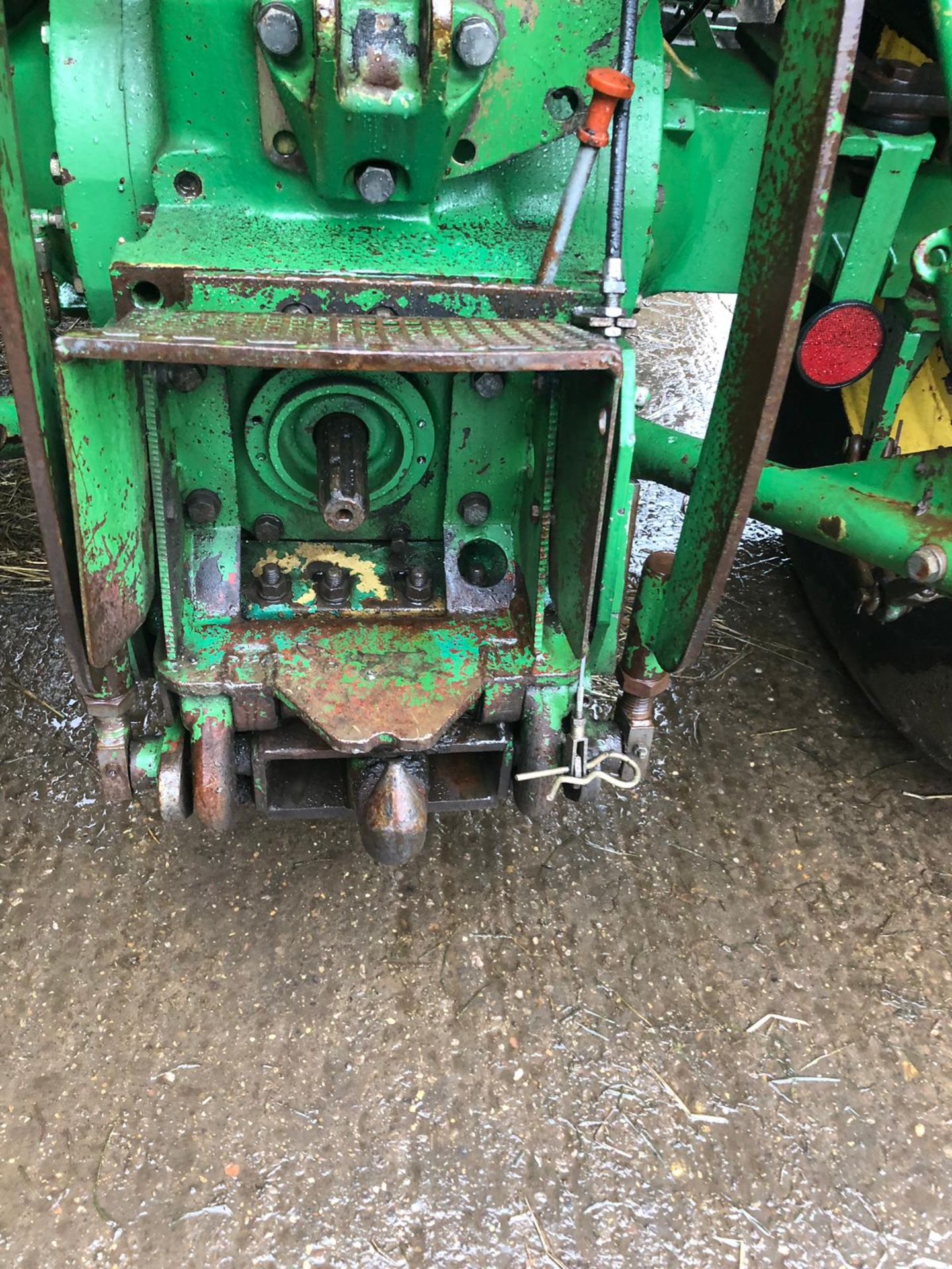 1988/F REG JOHN DEERE 1850 TRACTOR WITH FRONT LOADER *PLUS VAT* - Image 5 of 26