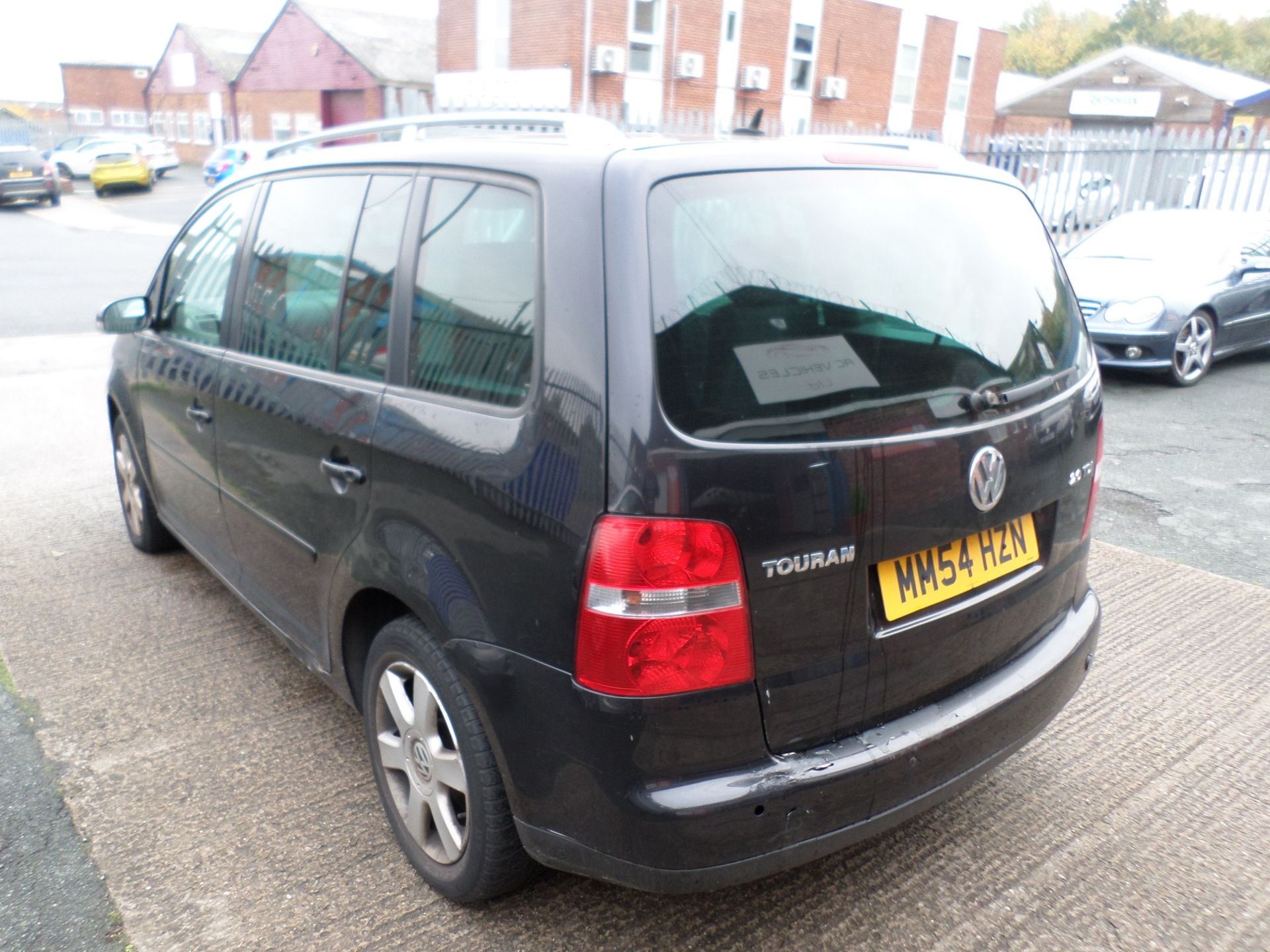 2005/54 REG VOLKSWAGEN TOURAN SPORT TDI AUTOMATIC 7 SEATER DIESEL, SHOWING 2 FORMER KEEPERS *NO VAT* - Image 3 of 7