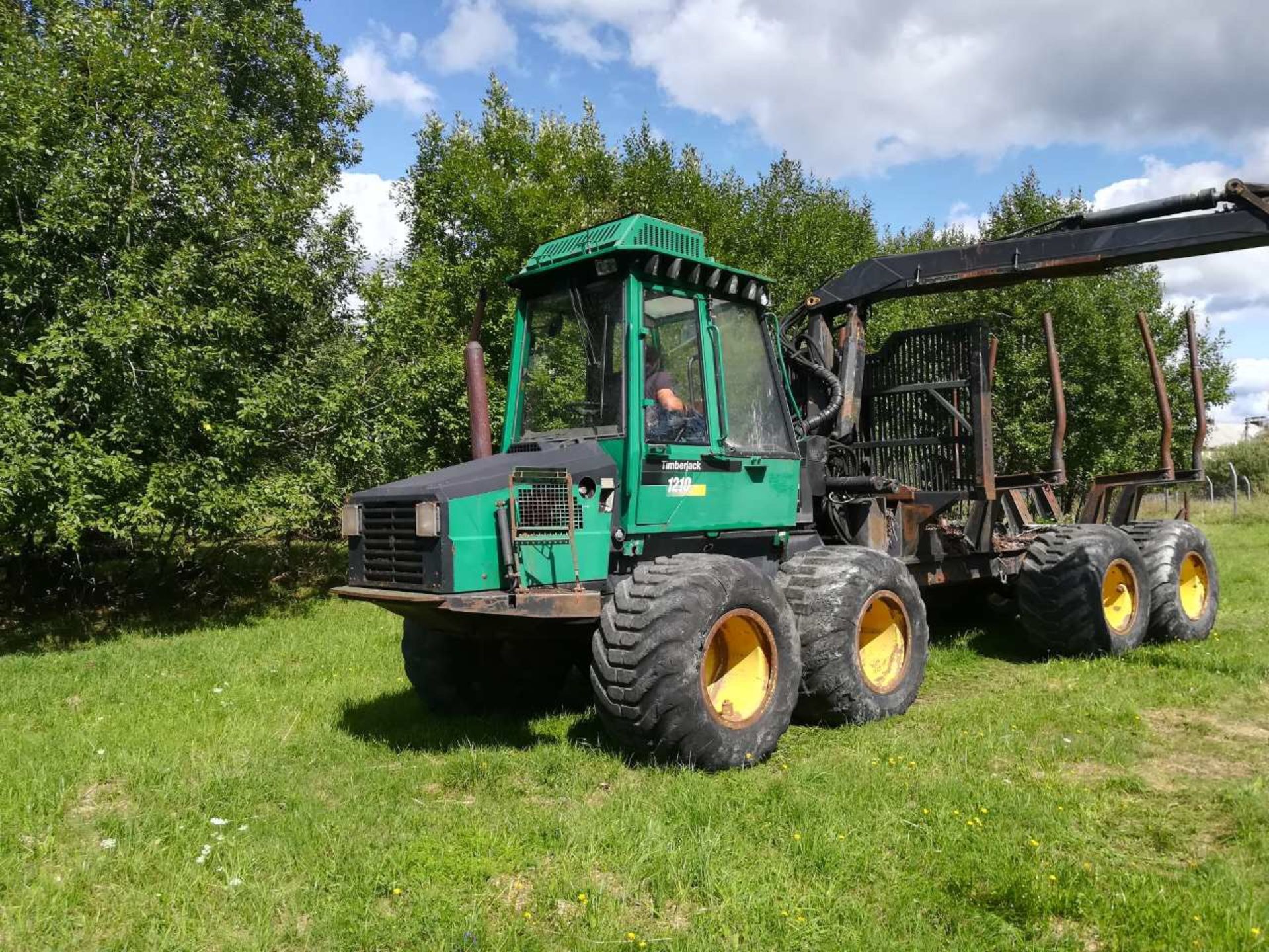 TIMBER JACK 1210 YEAR 1997, 16000 HOURS, PERKINS DIESEL ENGINE 114 KW *NO VAT* - Image 19 of 20