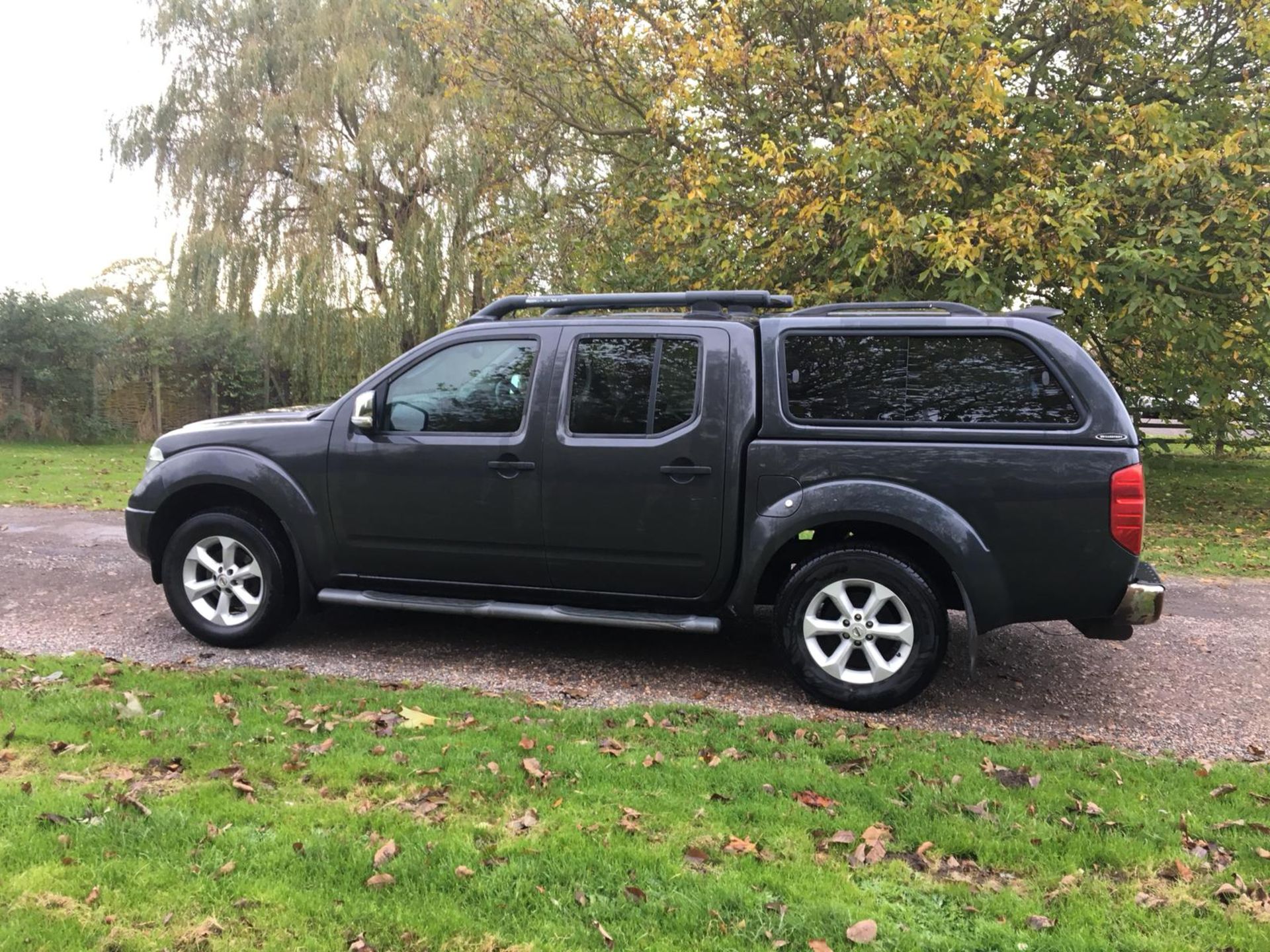 2007/07 REG NISSAN NAVARA AVENTURA 4X4 4WD DOUBLE CAB DCI GREY DIESEL PICK UP 2.5 *NO VAT* - Image 5 of 15