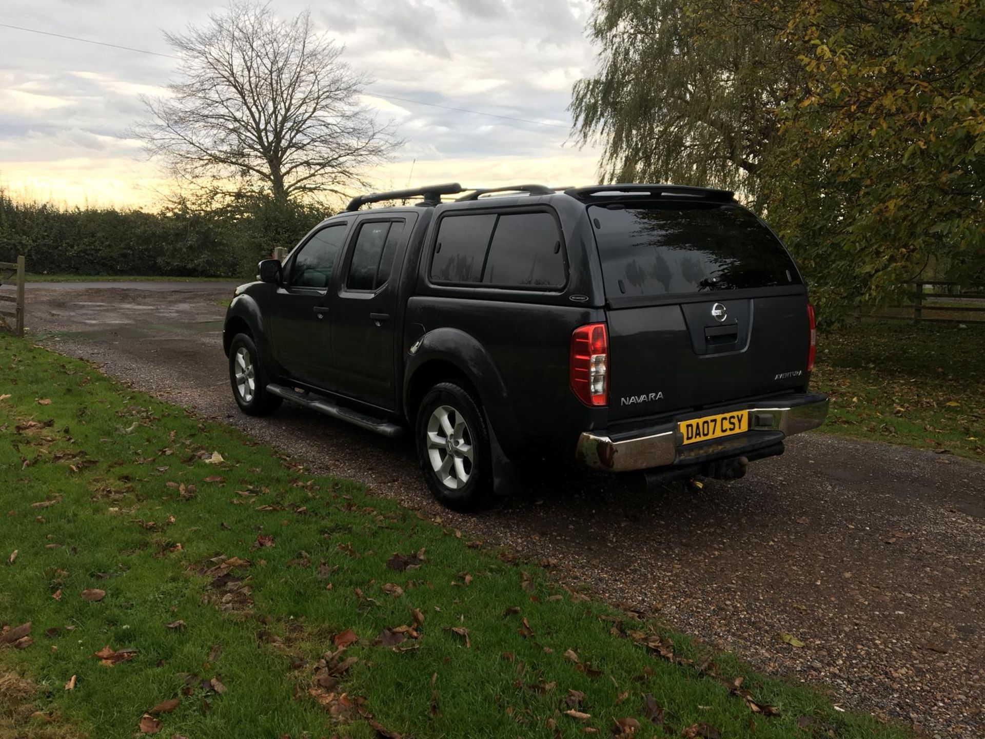 2007/07 REG NISSAN NAVARA AVENTURA 4X4 4WD DOUBLE CAB DCI GREY DIESEL PICK UP 2.5 *NO VAT* - Image 6 of 15