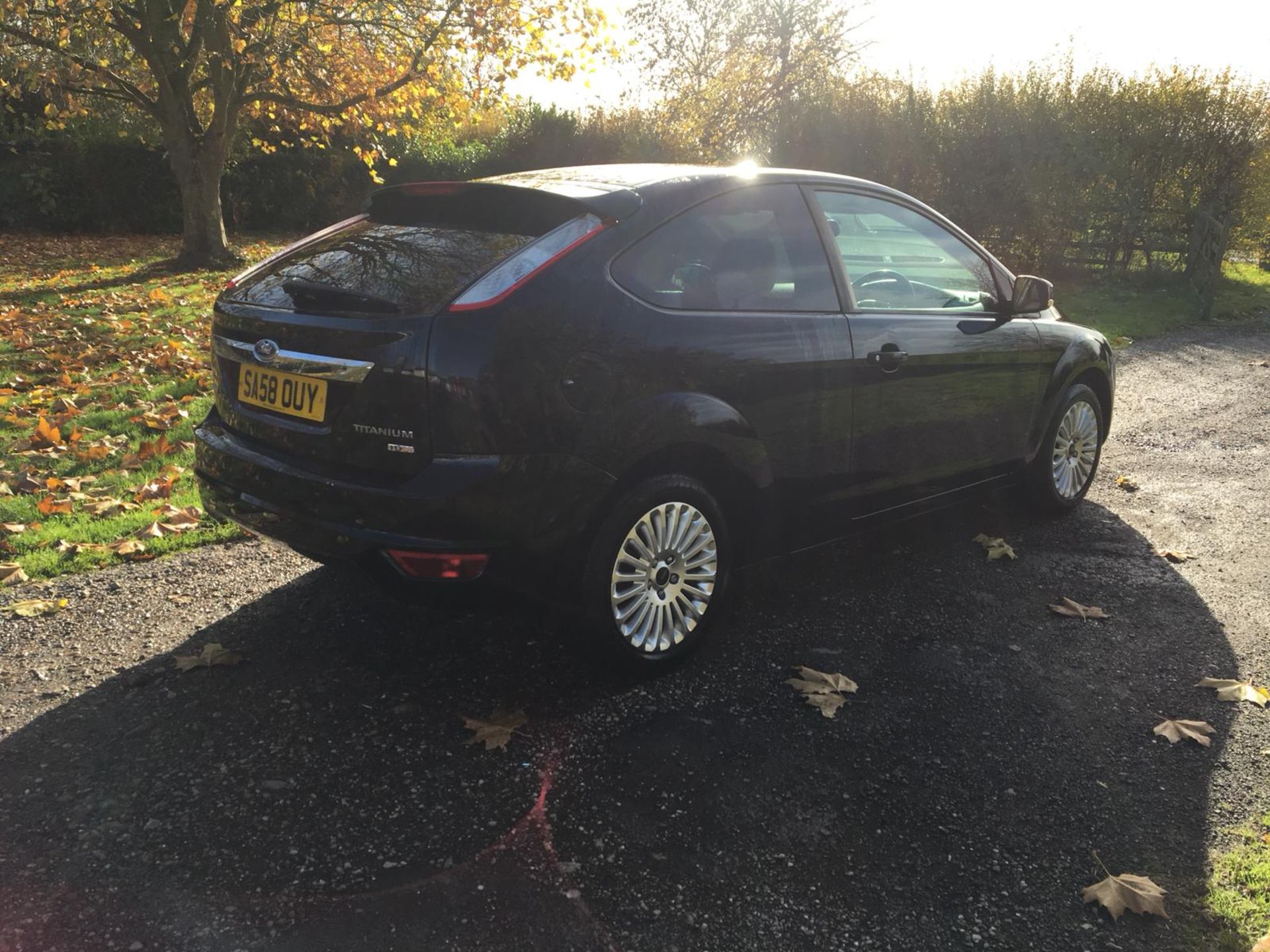 2008/58 REG FORD FOCUS TITANIUM TURBO DIESEL 136 BLACK 3 DOOR HATCHBACK, SHOWING 1 FORMER KEEPER - Bild 7 aus 13