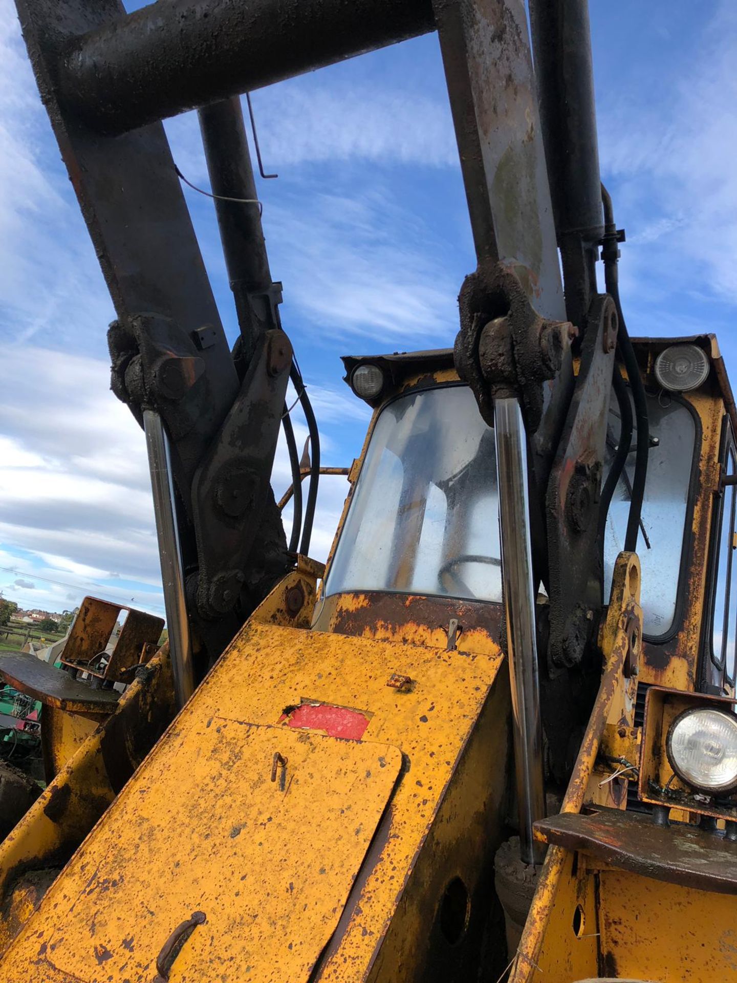 VOLVO BM4400 LOADING SHOVEL WHEEL LOADER *PLUS VAT* - Image 7 of 16