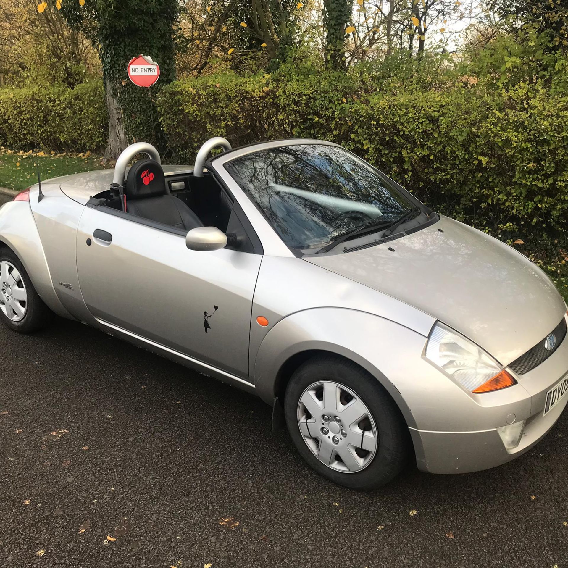 2005/05 REG FORD STREET KA LUXURY SILVER PETROL CONVERTIBLE *NO VAT*