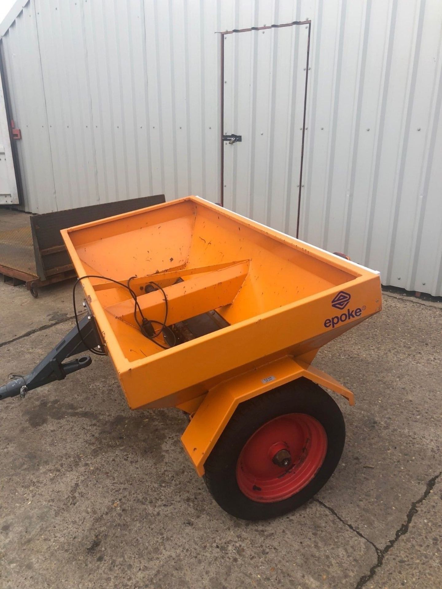 SALT SPREADER / GRITTER EPOKE ITM60, 6 FOOT WIDE, FAST TOW *PLUS VAT* - Image 3 of 5