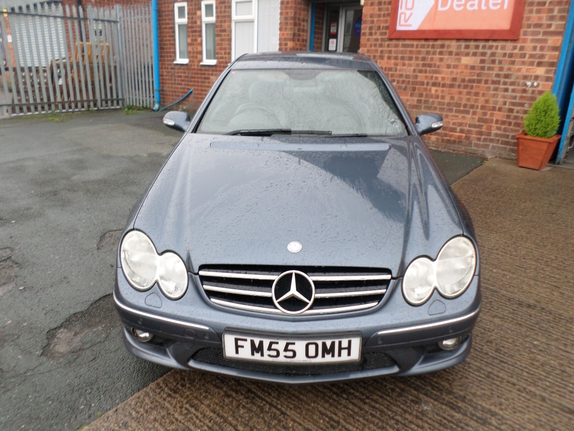 2005/55 REG MERCEDES CLK 220 CDI SPORT AUTO BLUE DIESEL COUPE, SHOWING 2 FORMER KEEPERS *NO VAT* - Image 2 of 16