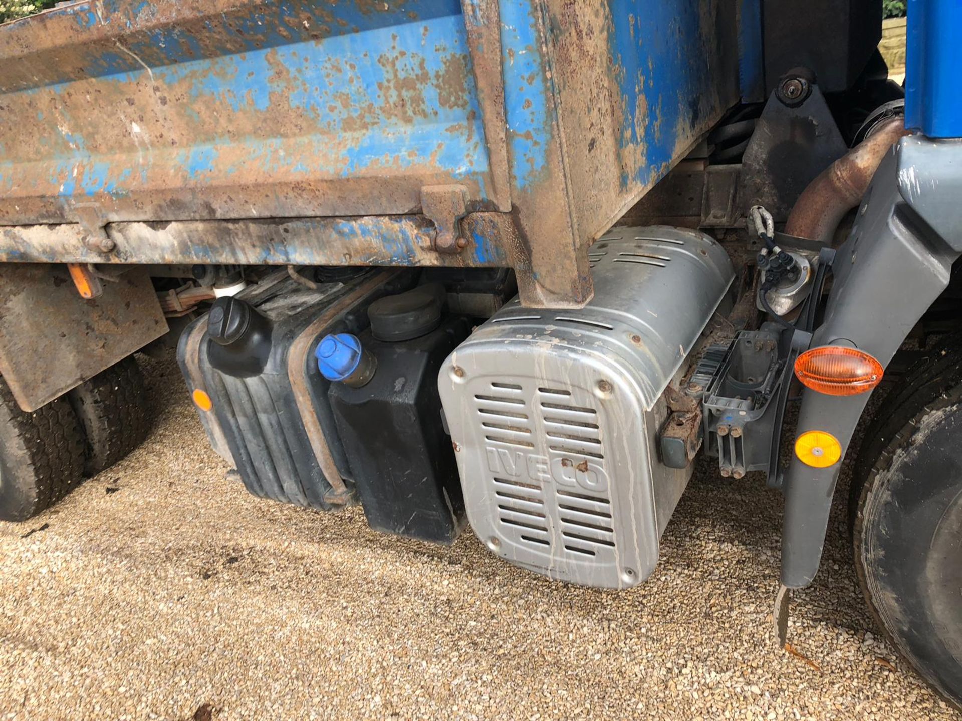 2007/07 REG IVECO EUROCARGO ML75E16K 7.5T BLUE DIESEL TIPPER, SHOWING 0 FORMER KEEPERS *PLUS VAT* - Image 14 of 15