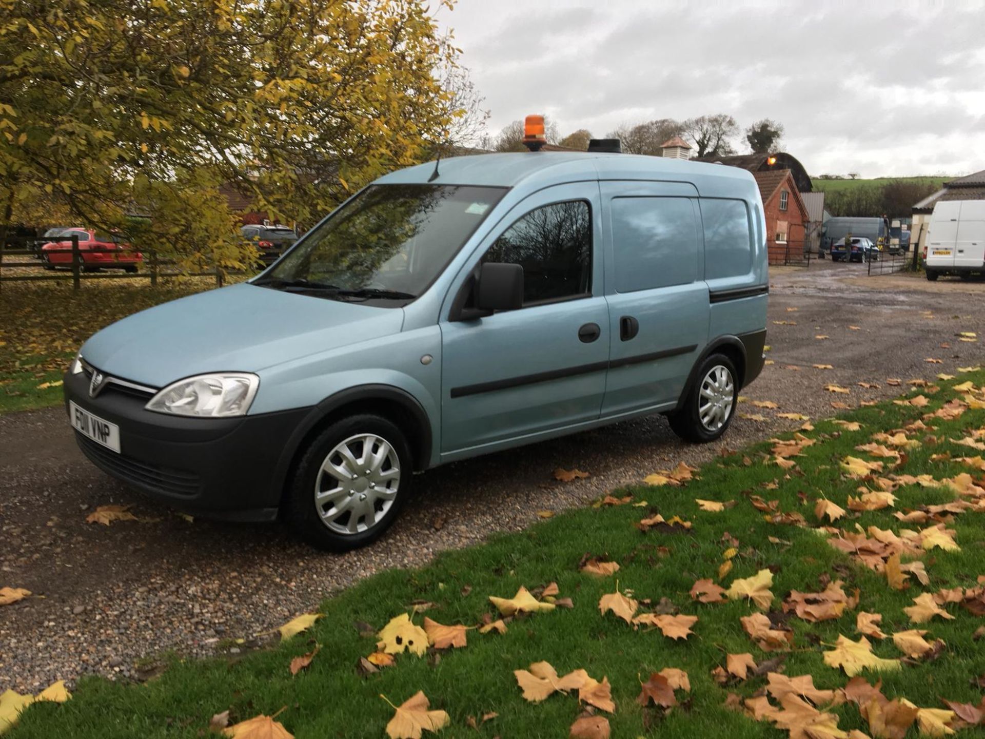 2011/11 REG VAUXHALL COMBO 2000 CDTI SEMI-AUTO GEARBOX, SHOWING 0 FORMER KEEPERS *NO VAT* - Image 3 of 12