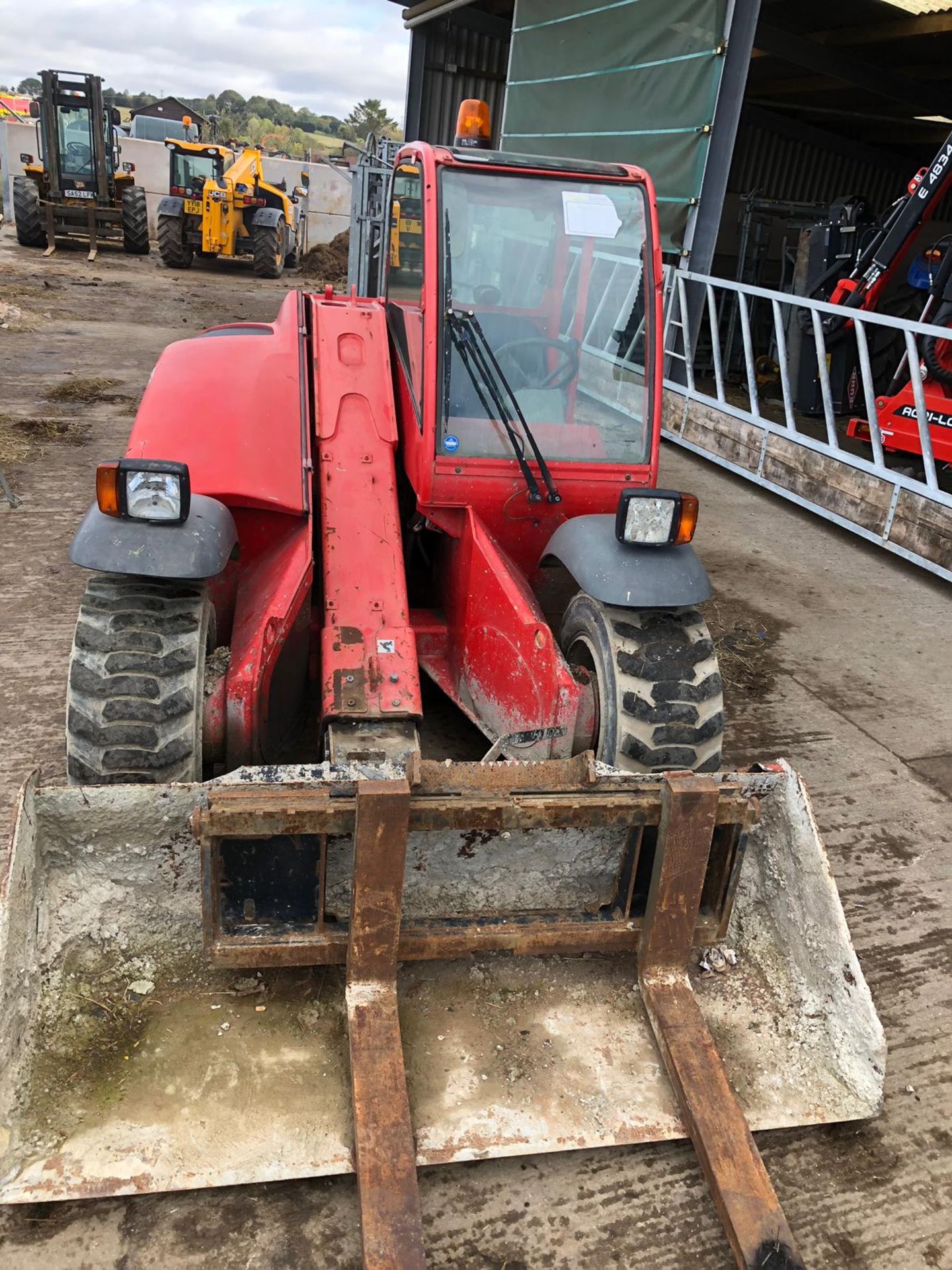 2008 MANITOU SLT420 B TWISCO TELEHANDLER, STARTS, DRIVES, LIFTS AND TIPS *PLUS VAT* - Image 3 of 20