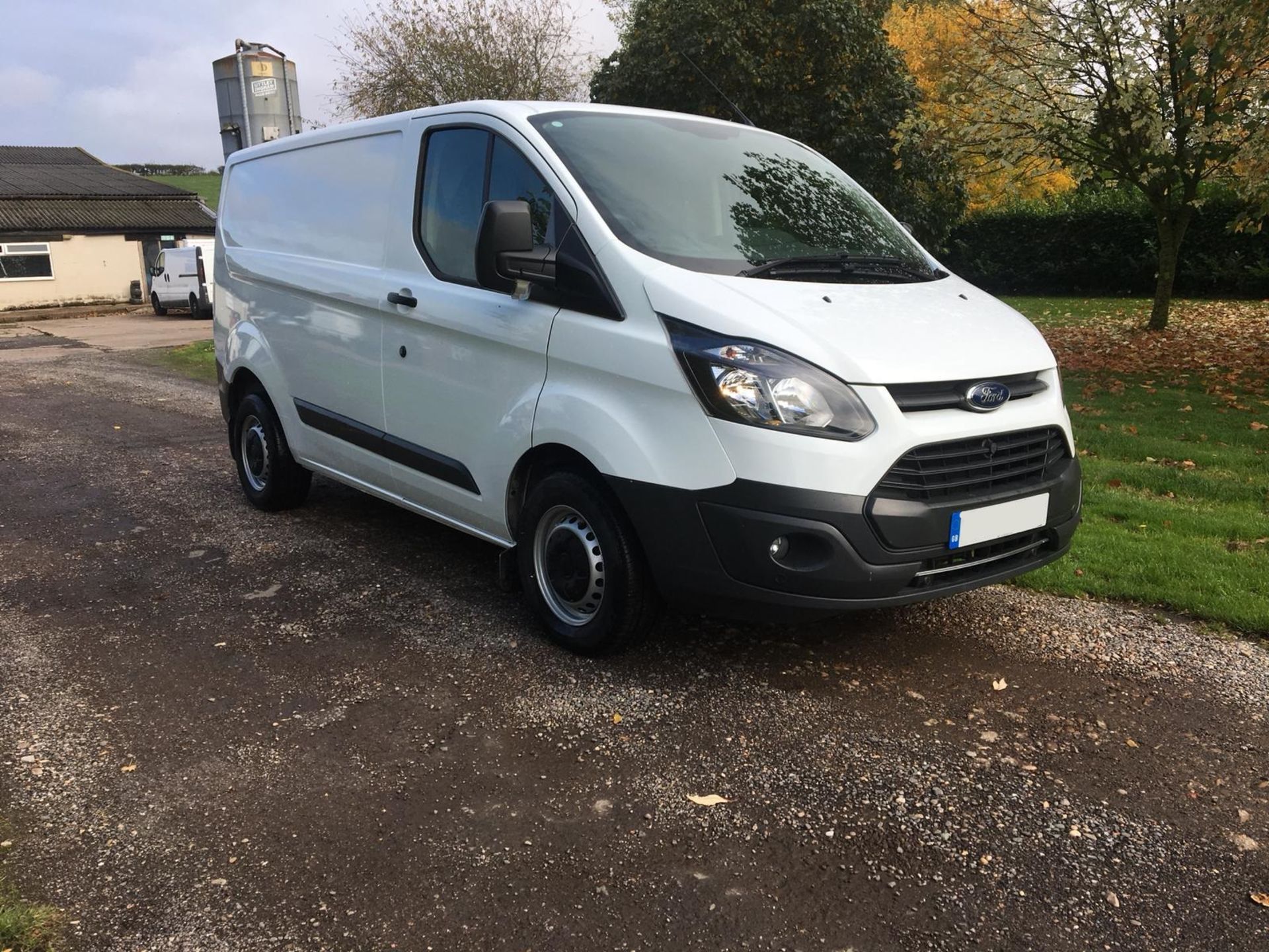 2018/67 REG FORD TRANSIT CUSTOM 310 WHITE DIESEL PANEL VAN, SHOWING 0 FORMER KEEPERS *NO VAT*