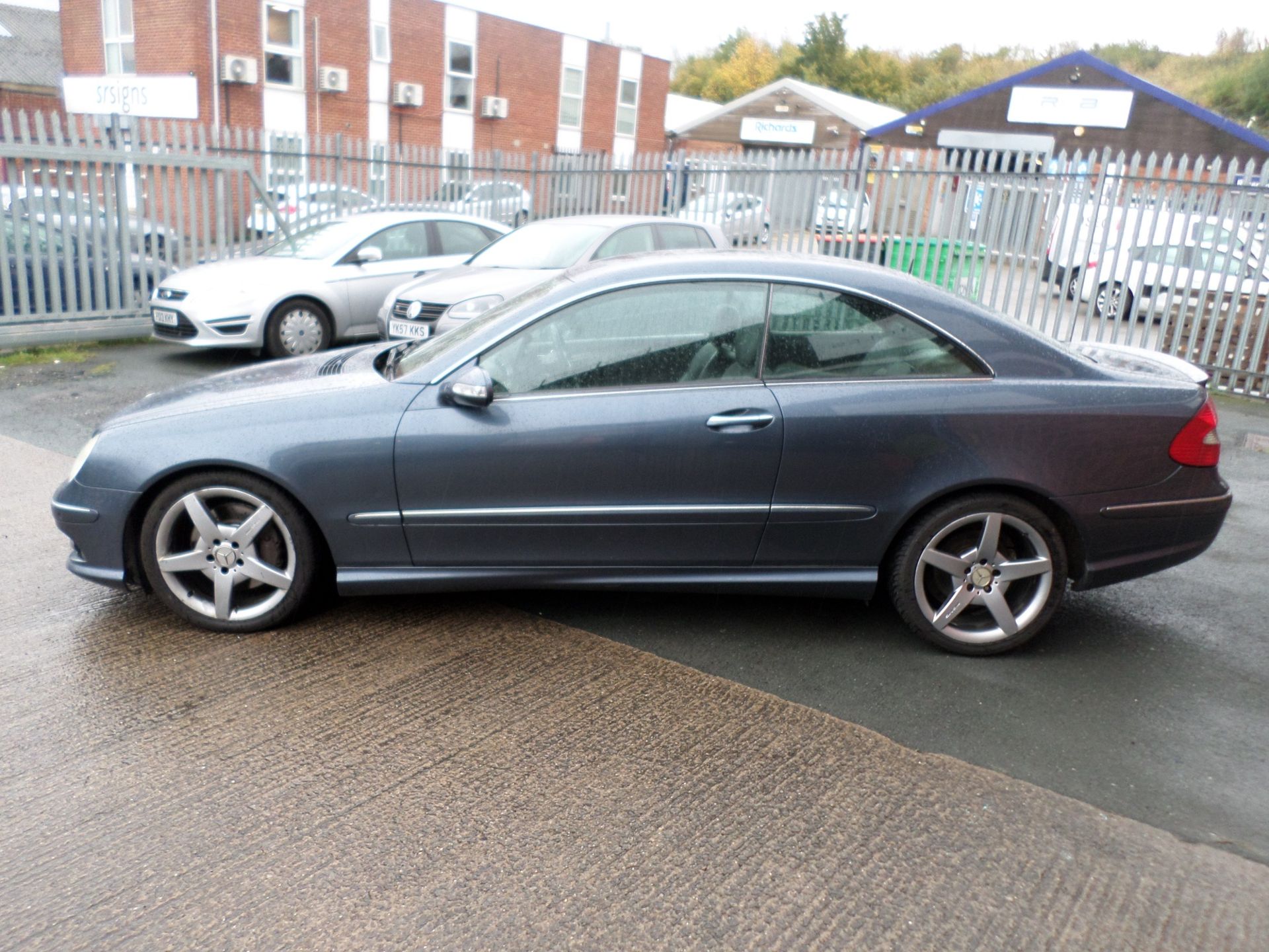 2005/55 REG MERCEDES CLK 220 CDI SPORT AUTO BLUE DIESEL COUPE, SHOWING 2 FORMER KEEPERS *NO VAT* - Image 4 of 16