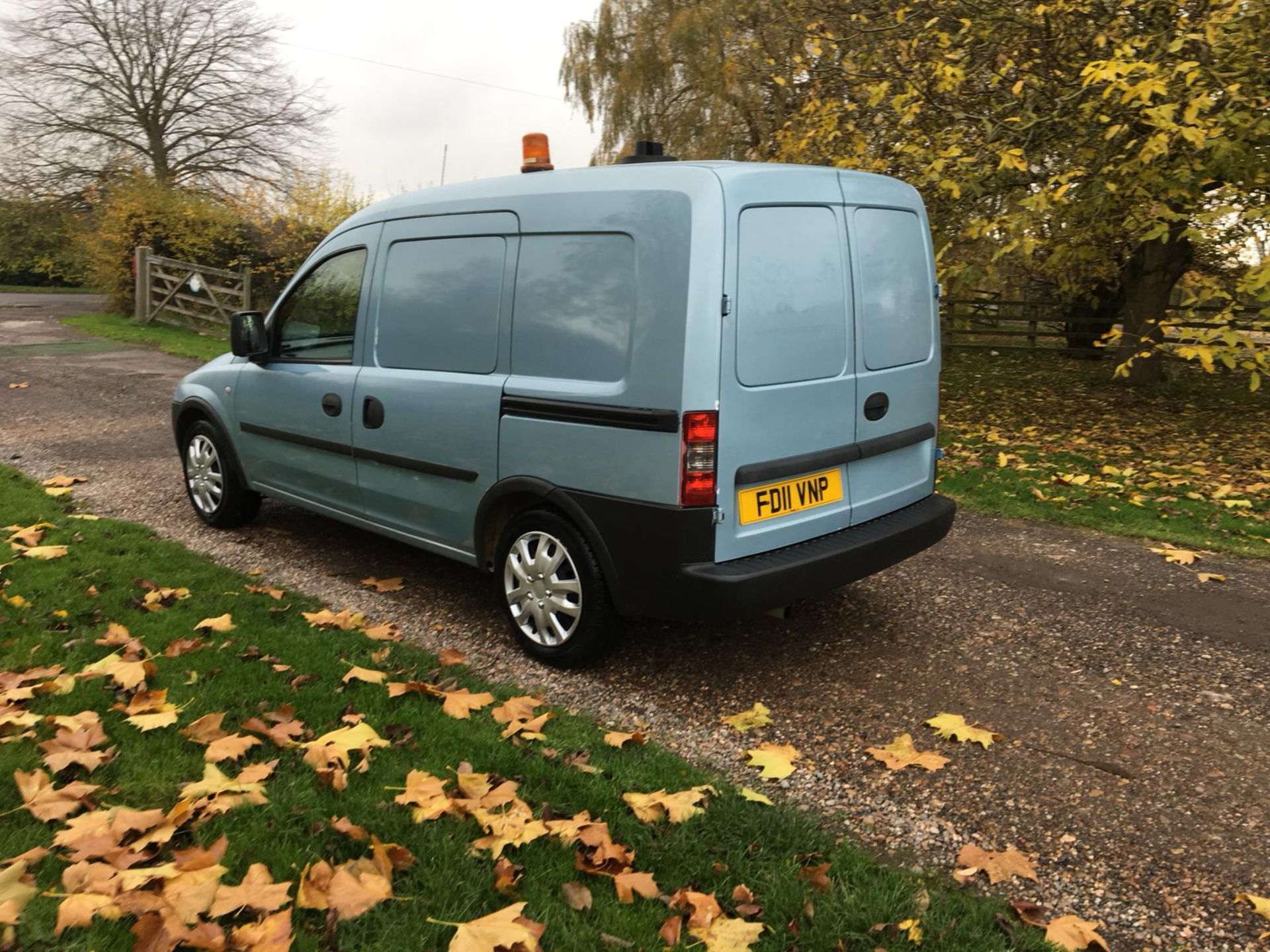 2011/11 REG VAUXHALL COMBO 2000 CDTI SEMI-AUTO GEARBOX, SHOWING 0 FORMER KEEPERS *NO VAT* - Image 4 of 12