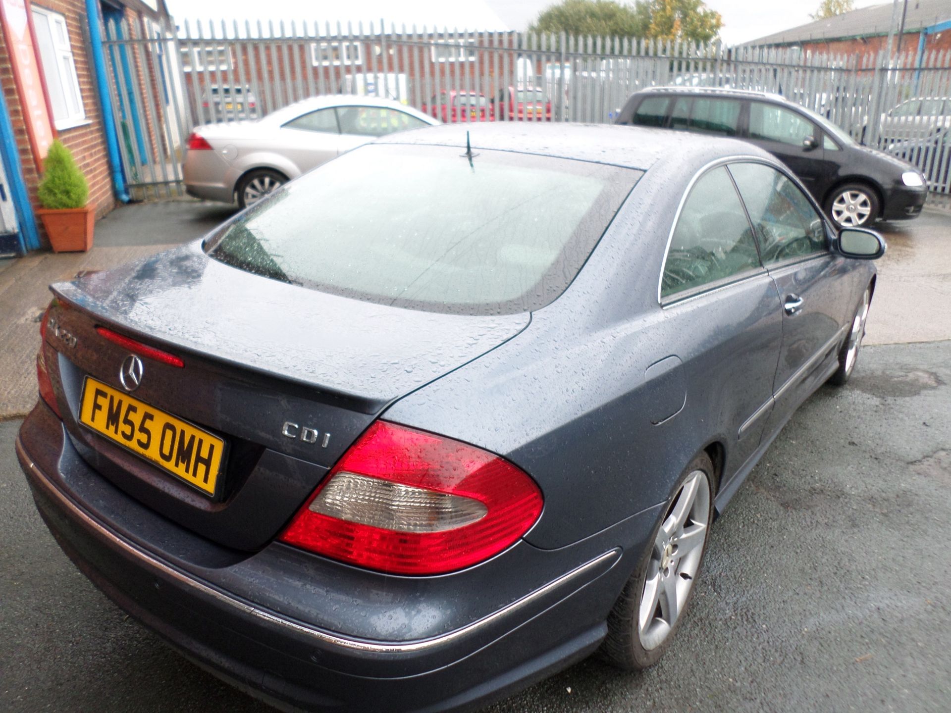 2005/55 REG MERCEDES CLK 220 CDI SPORT AUTO BLUE DIESEL COUPE, SHOWING 2 FORMER KEEPERS *NO VAT* - Image 7 of 16