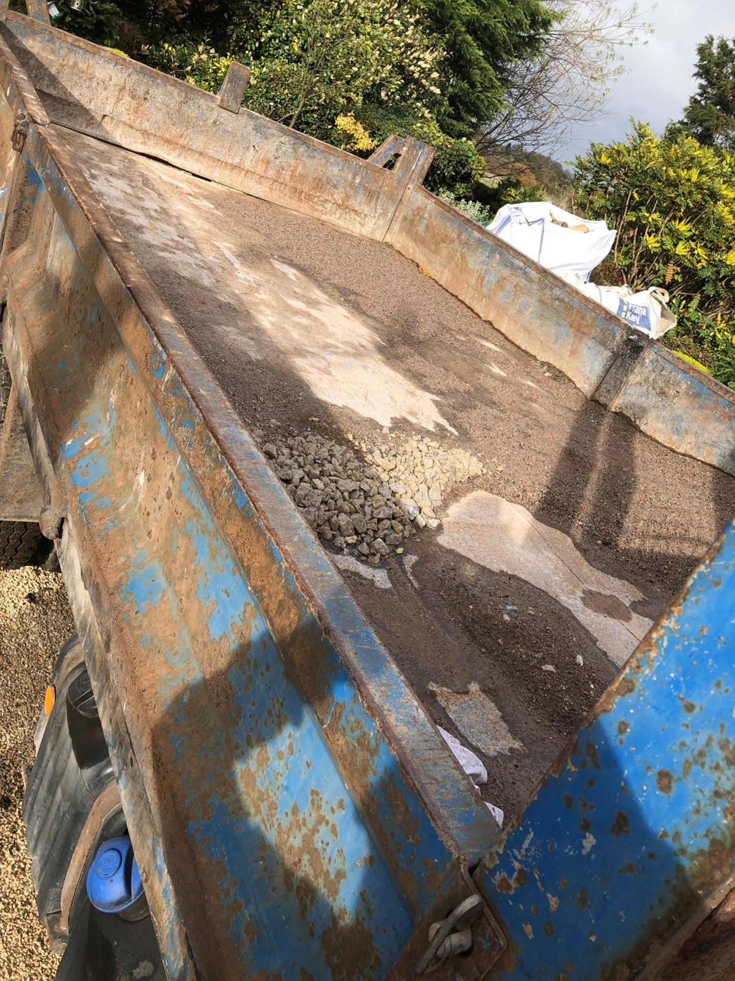 2007/07 REG IVECO EUROCARGO ML75E16K 7.5T BLUE DIESEL TIPPER, SHOWING 0 FORMER KEEPERS *PLUS VAT* - Image 6 of 15