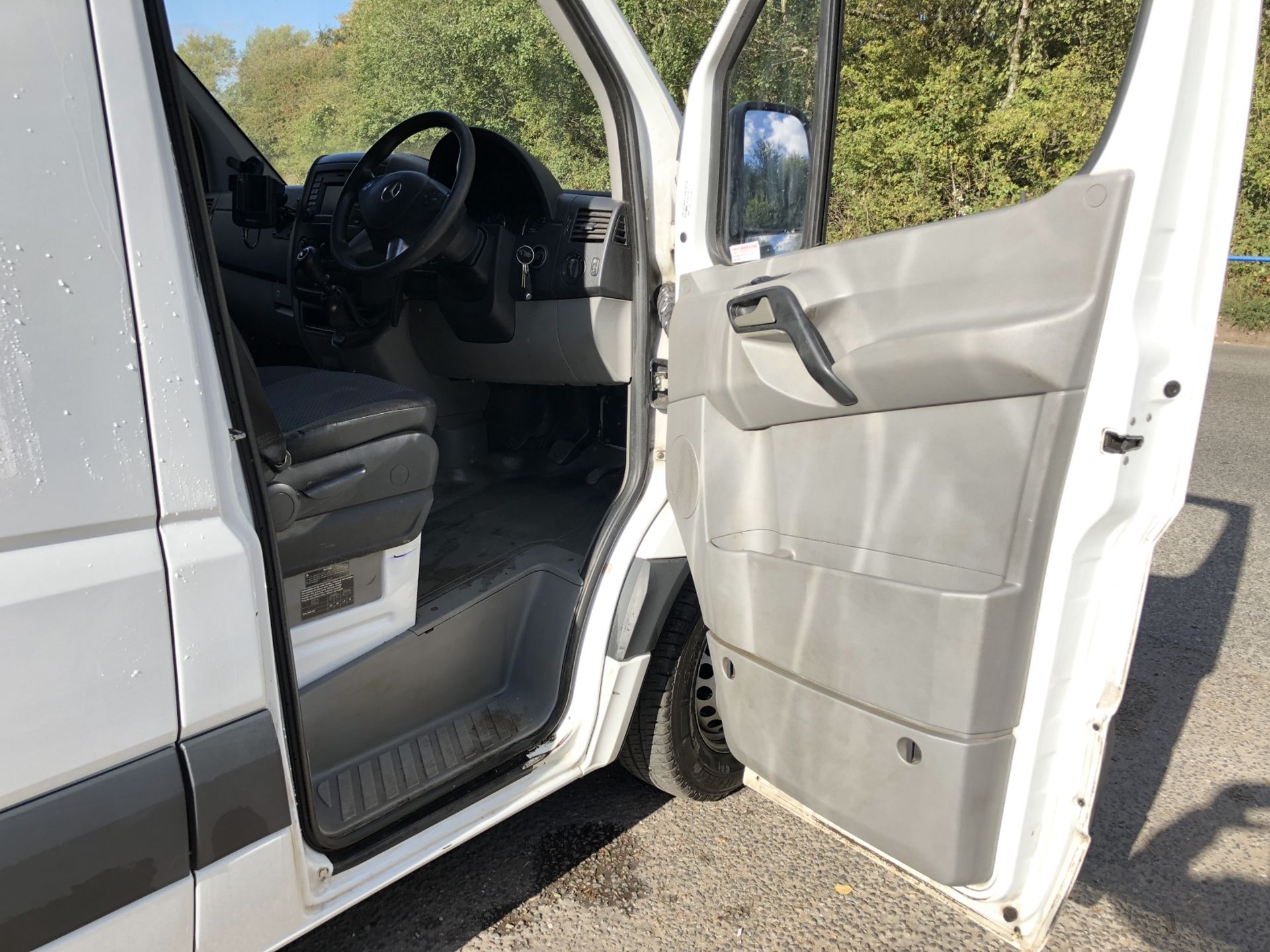 2014/64 REG MERCEDES-BENZ SPRINTER 310 CDI SWB DIESEL PANEL VAN, SHOWING 0 FORMER KEEPERS *NO VAT* - Image 13 of 22