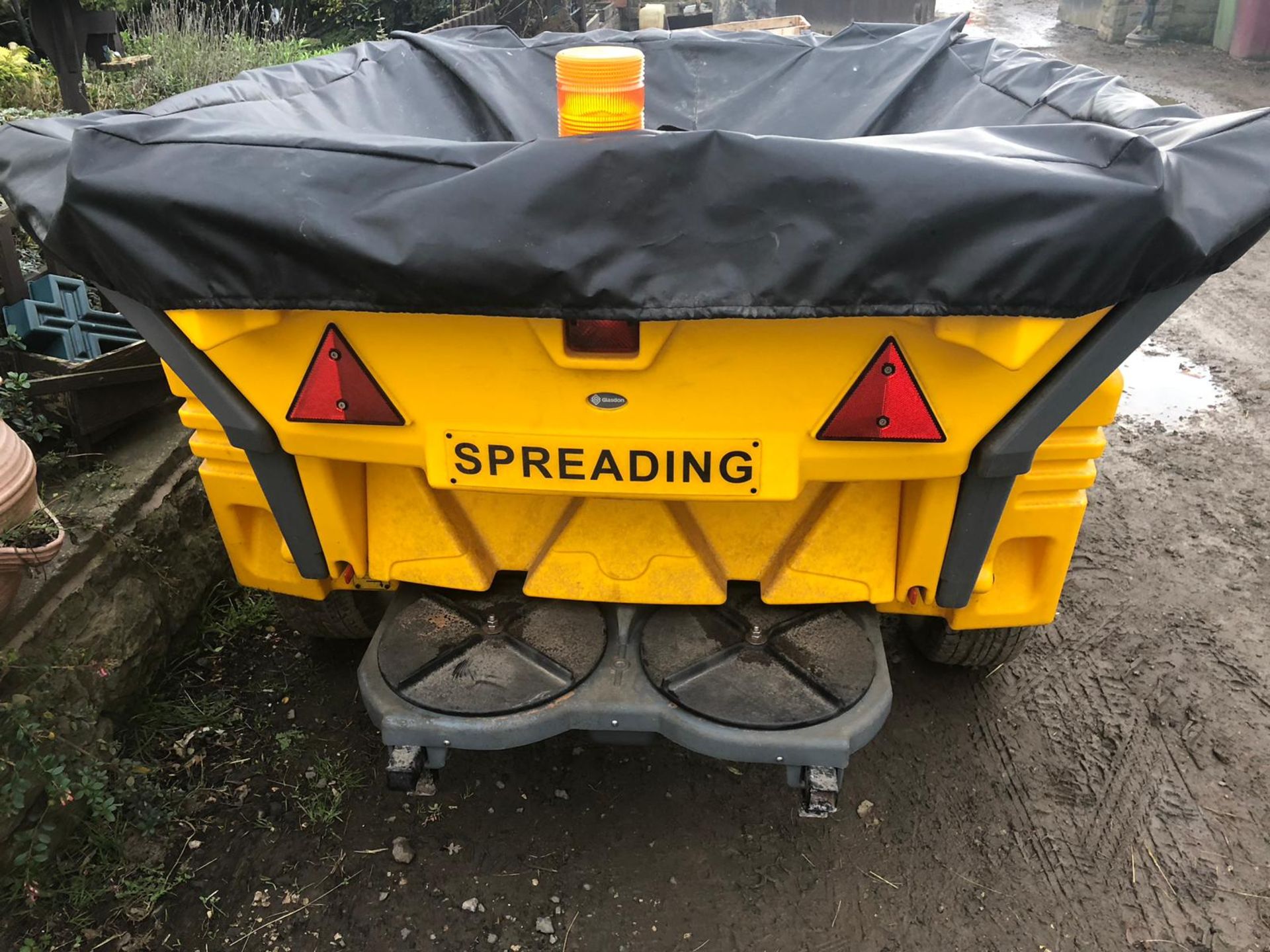 2008 CRUISER TURBOCAST 1000 YELLOW GRIT / SALT SPREADER *PLUS VAT* - Image 4 of 8