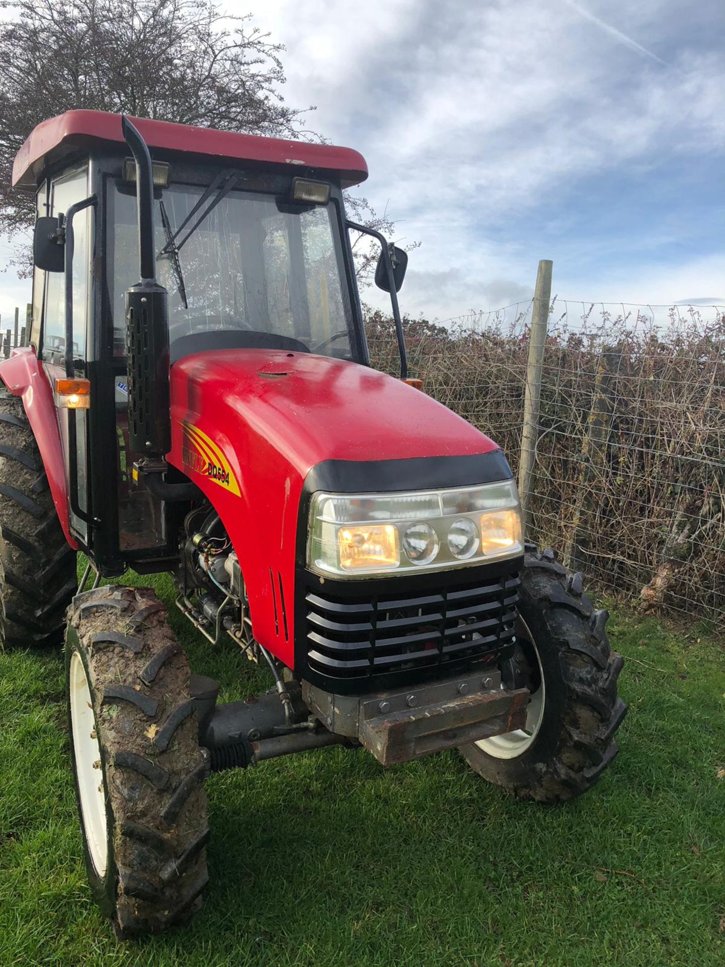 2008 ENFLY DQ554 TRACTOR RED / BLACK *PLUS VAT* - Image 3 of 20