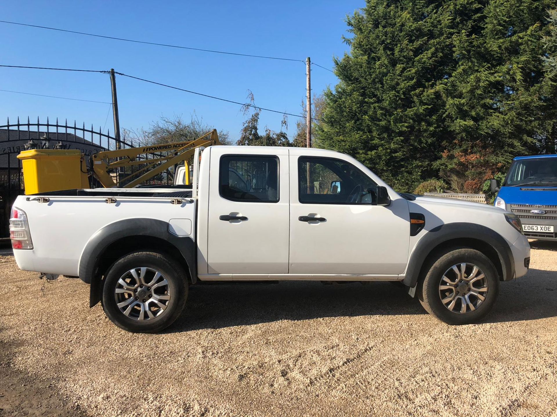 2011/11 REG FORD RANGER XL 4X4 DOUBLE CAB TDCI DIESEL PICK-UP, SHOWING 0 FORMER KEEPERS *NO VAT*