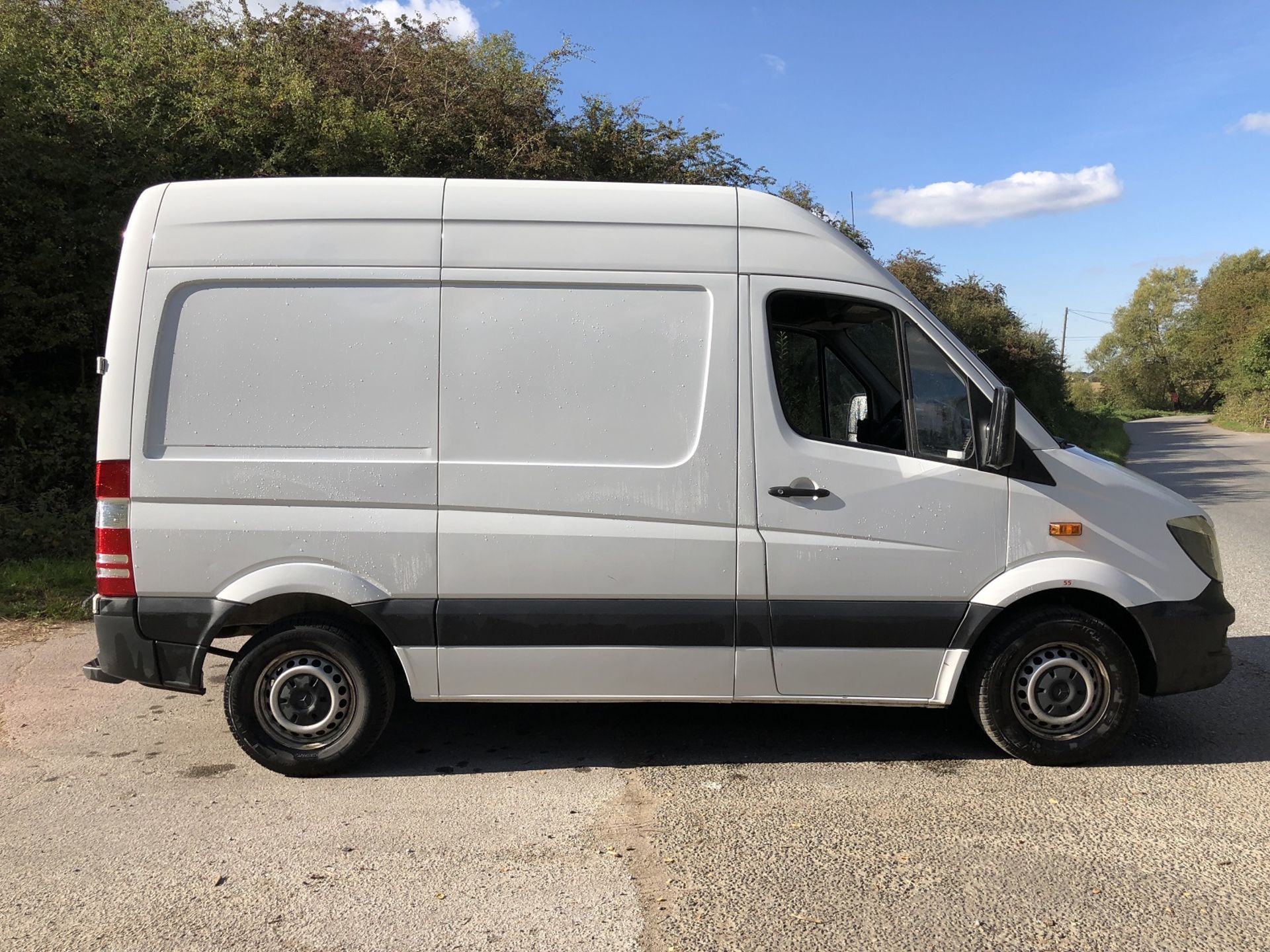 2014/64 REG MERCEDES-BENZ SPRINTER 310 CDI SWB DIESEL PANEL VAN, SHOWING 0 FORMER KEEPERS *NO VAT* - Image 8 of 22