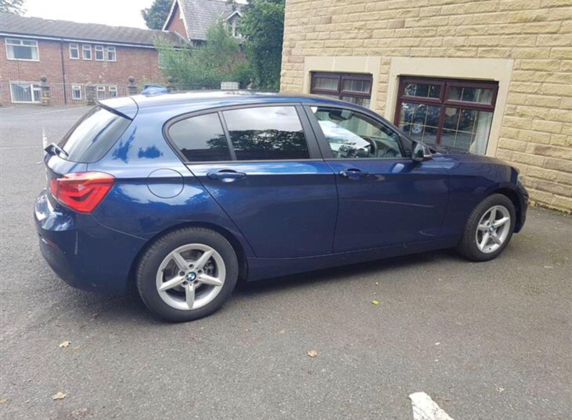 2018/67 REG BMW 118D SE AUTOMATIC BLUE DIESEL 5 DOOR HATCHBACK, SHOWING 0 FORMER KEEPERS *NO VAT* - Image 7 of 18